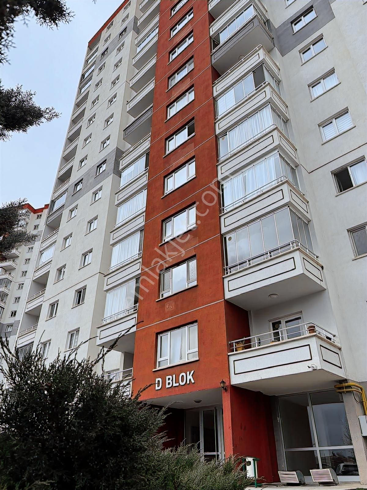 Mamak Okyanus Toki Konutlarında 3+1 Satılık Daire
