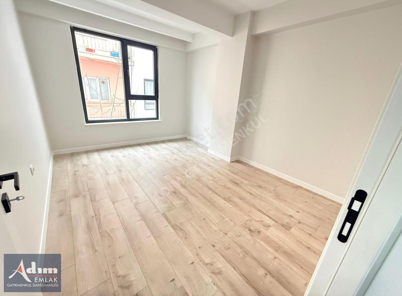 Adım Gayrimenkul/çamlıca Mh Vega Yak.e.banyolu Lükx 130m2 2+1 - Görsel 9