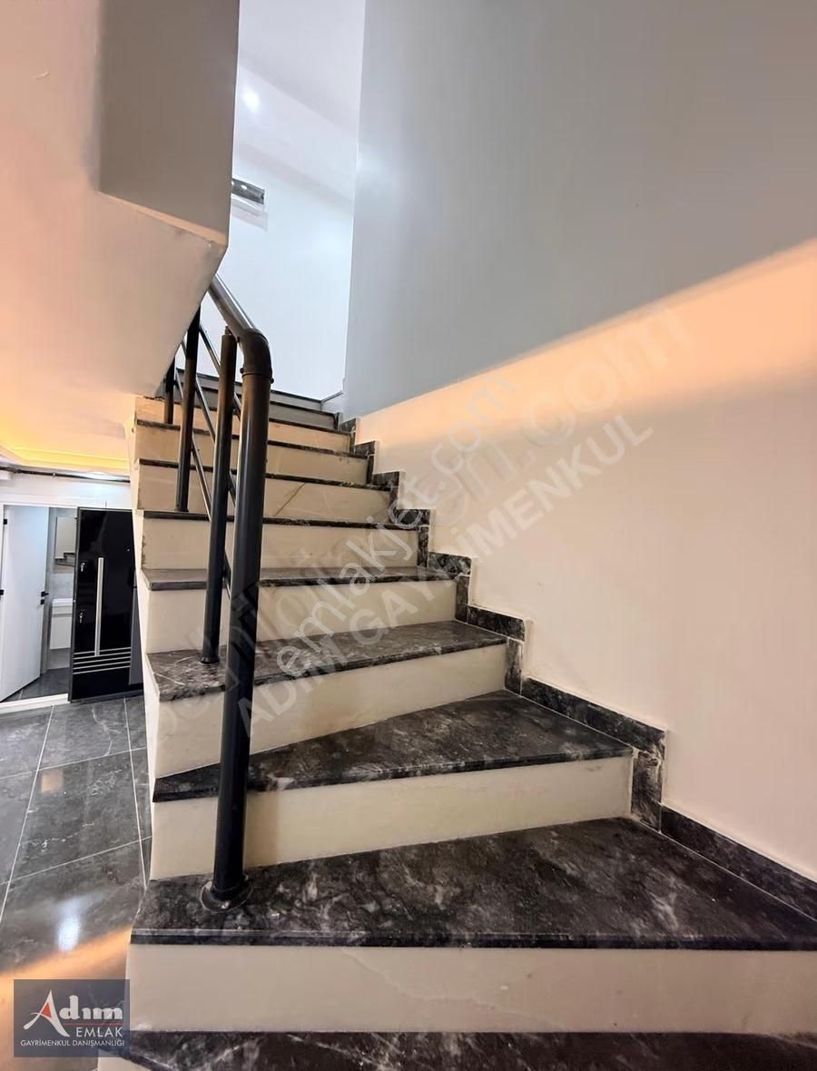 Adım Gayrimenkul/çamlıca Mh Vega Yak.e.banyolu Dubleks 170m2 3+1 - Görsel 5