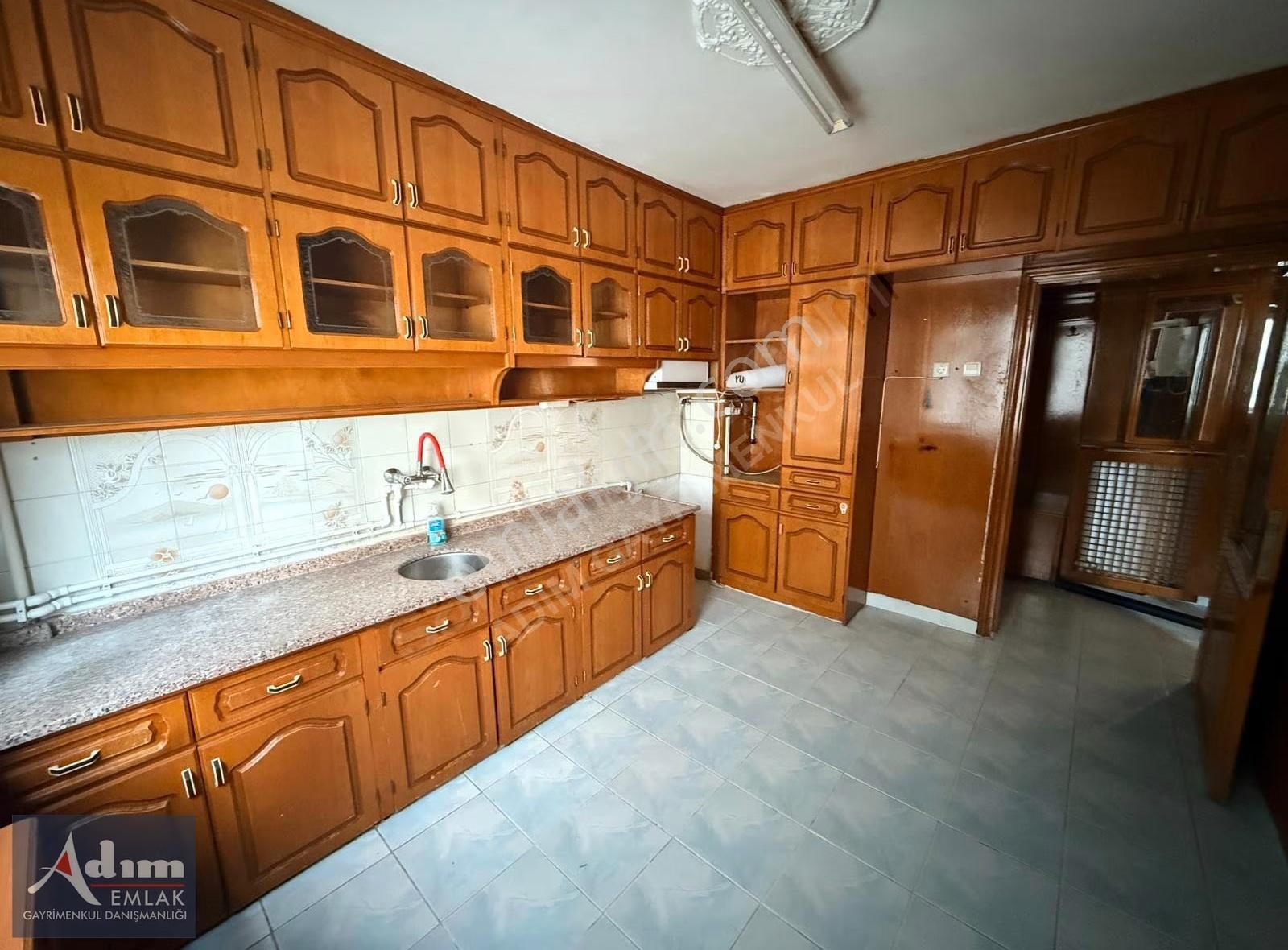 Adım Gayrimenkul/kurtuluş Mh Yunusemre Cd Üzerinde 140m2 3+1 - Görsel 9
