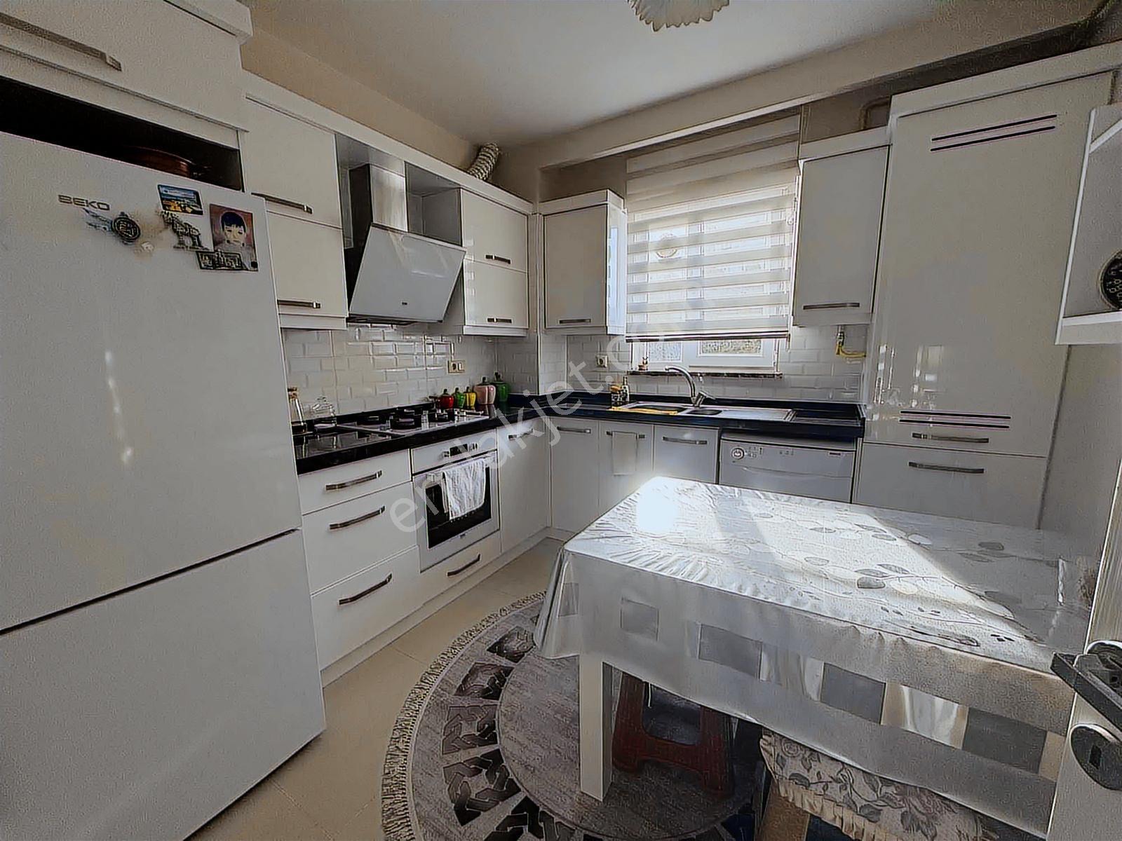 Vestha'dan Bucak Mah. Site İçi Geniş 3+1 125m2 Satılık Daire ! - Görsel 10