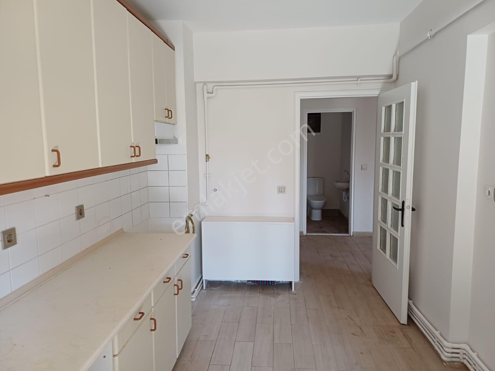 Gop Üst Koza Da Uğurmumcu Cad Yakın İçi Yapılı Kot 3 De 85m2 2+1 Bahçe Katı Kiralık Daire - Görsel 30