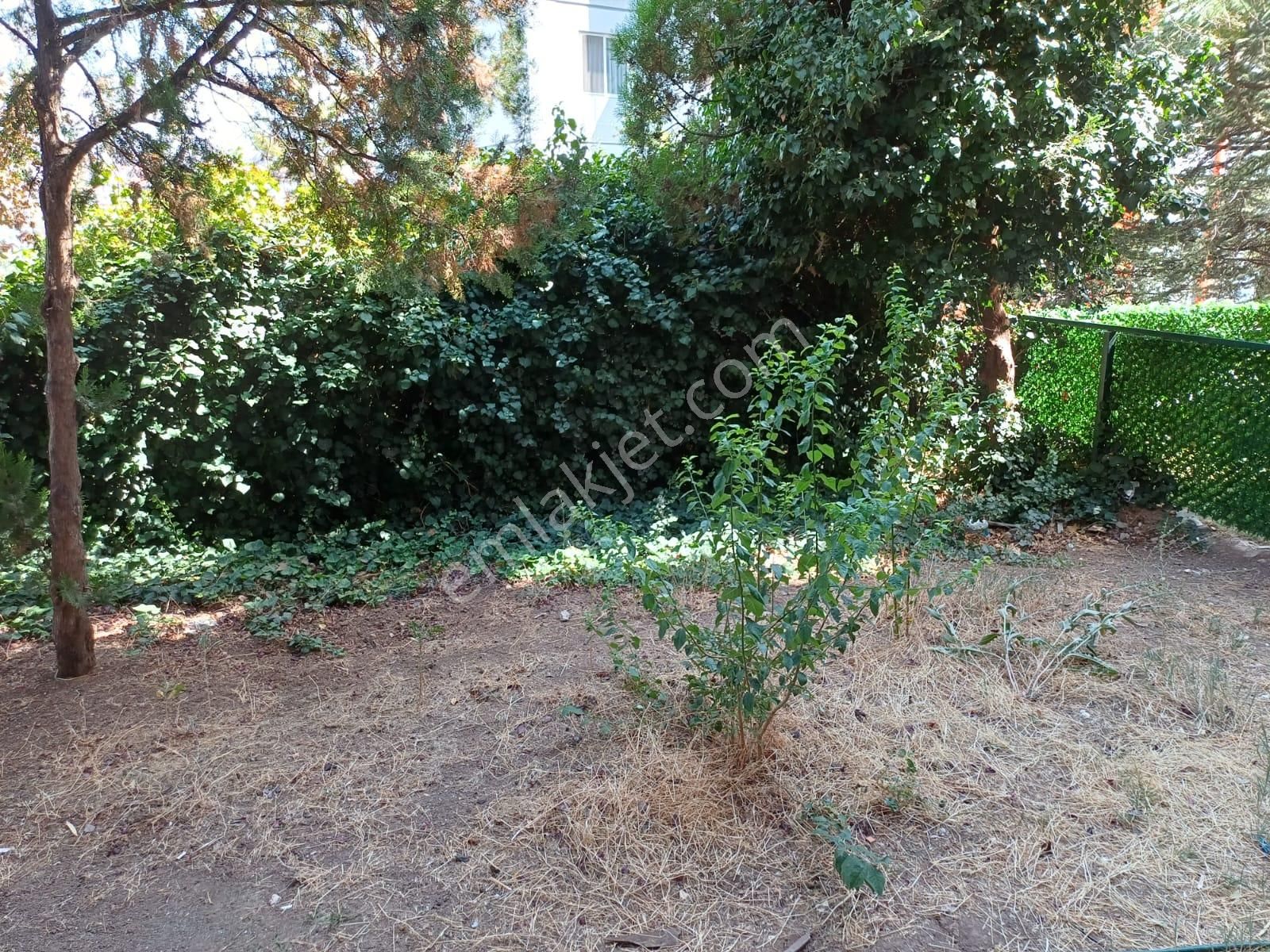 Gop Üst Koza Da Uğurmumcu Cad Yakın İçi Yapılı Kot 3 De 85m2 2+1 Bahçe Katı Kiralık Daire - Görsel 12