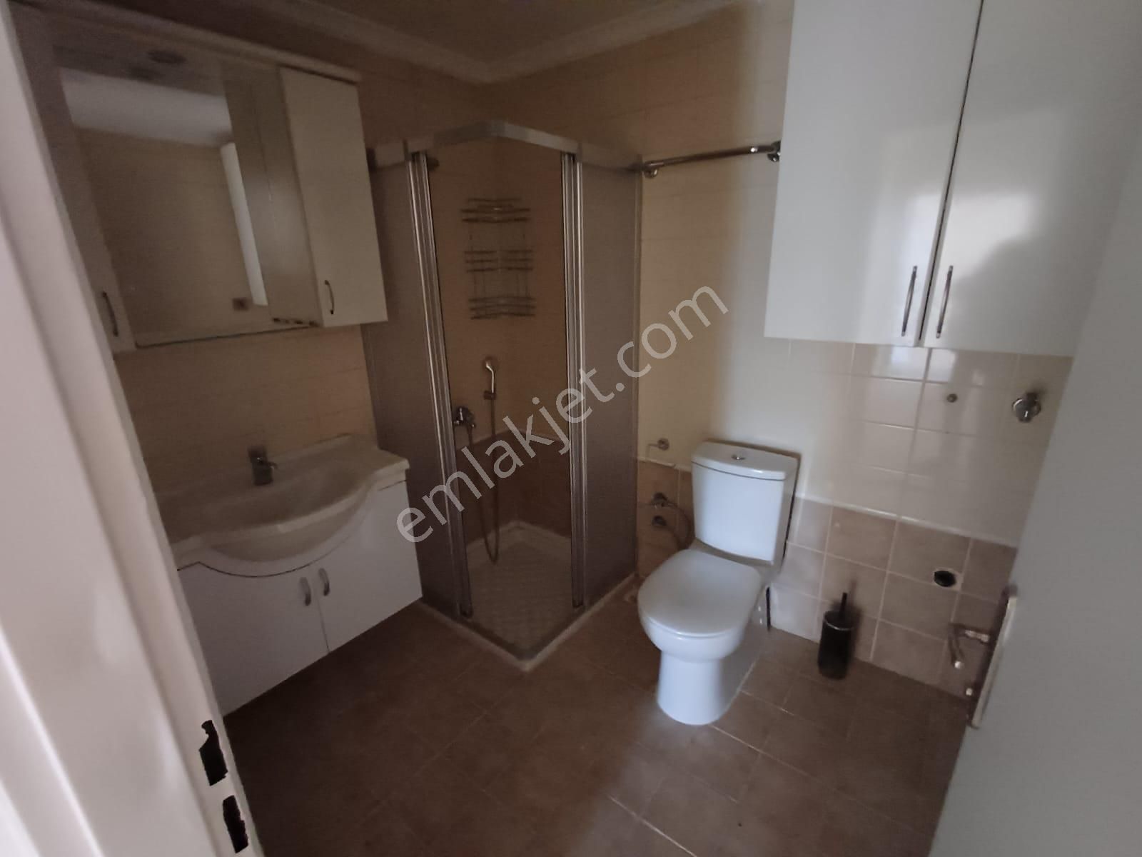 Gop Üst Koza Da Uğurmumcu Cad Yakın İçi Yapılı Kot 3 De 85m2 2+1 Bahçe Katı Kiralık Daire - Görsel 24