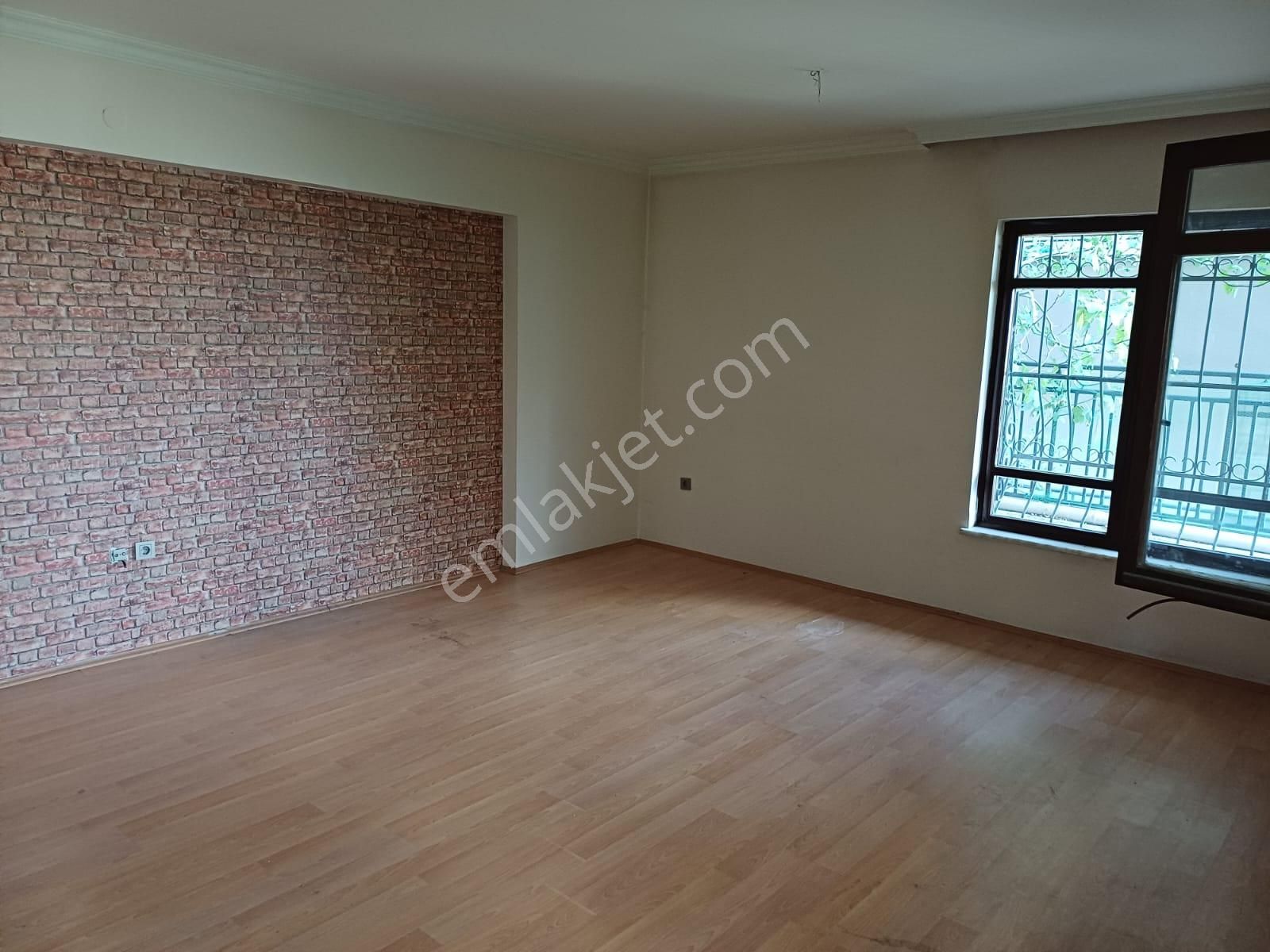 Gop Üst Koza Da Uğurmumcu Cad Yakın İçi Yapılı Kot 3 De 85m2 2+1 Bahçe Katı Kiralık Daire - Görsel 5