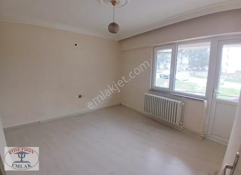 Çanakkale Merkez Eski Salı Pazarına Yakın 3+1 Daire - Görsel 11