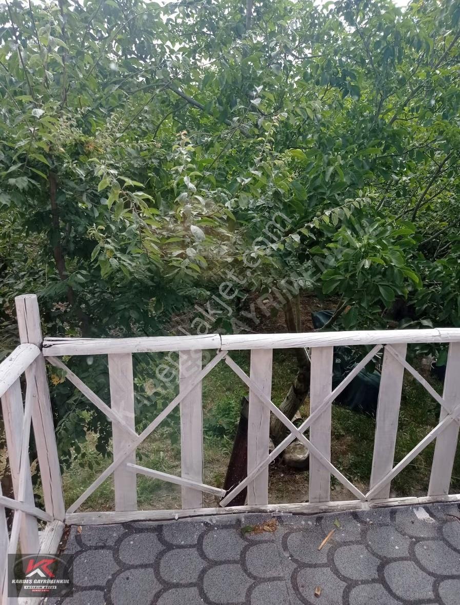 Karamürsel Yalakdere De | Doğa İçinde, Yola Cepheli Bahçeli Ev - Görsel 24