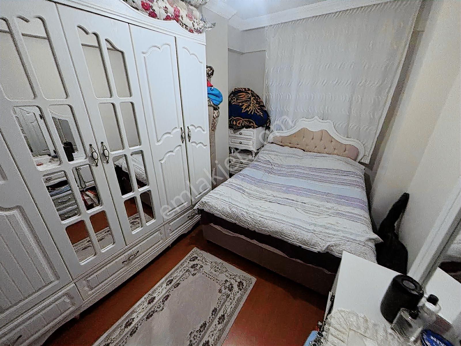 Tuzla İstasyonda Merkezi Konumlu Site İçi 2+1 Satılık Daire - Görsel 5