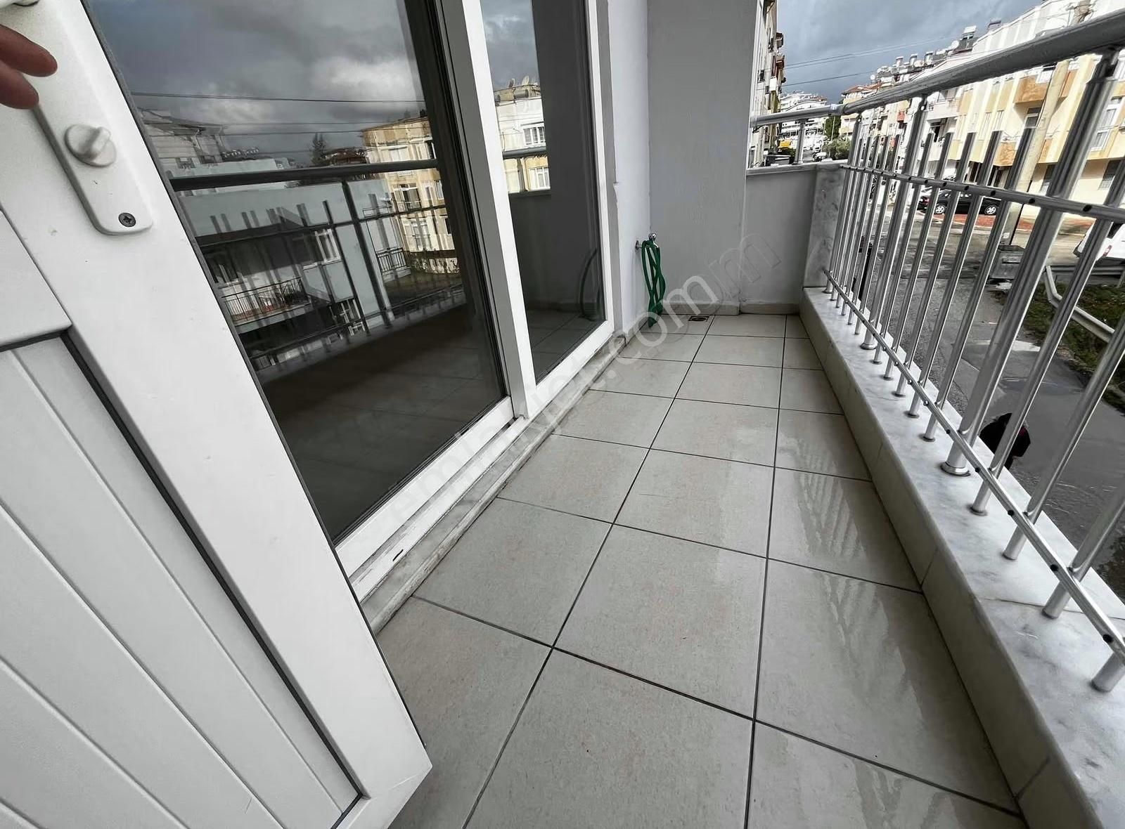 Öz Yıldız Emlaktan Emek Mahallesinde 2+1 Kiralık Daire - Görsel 13