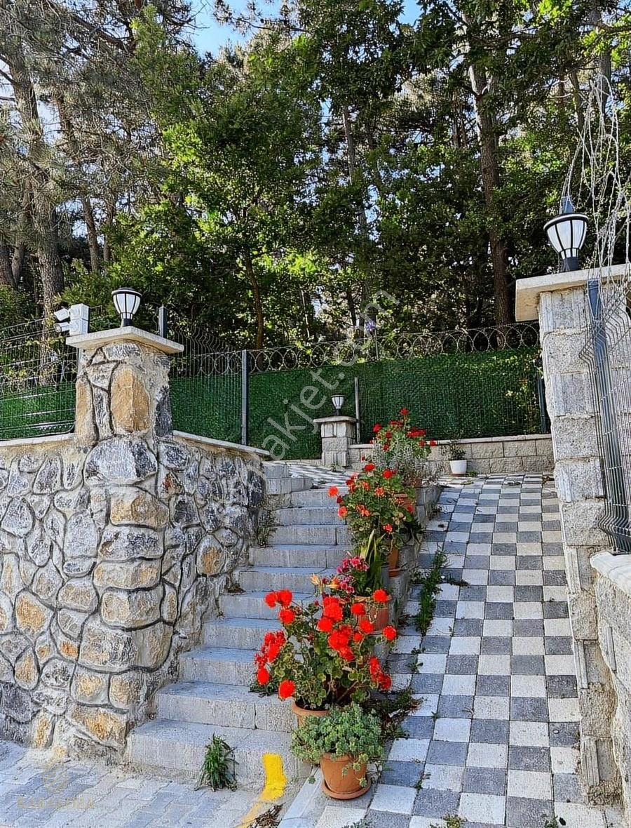 Çekmeköy Ormanevim Sitesinde Doğayla İç İçe Kiralık 2+1 Daire - Görsel 20
