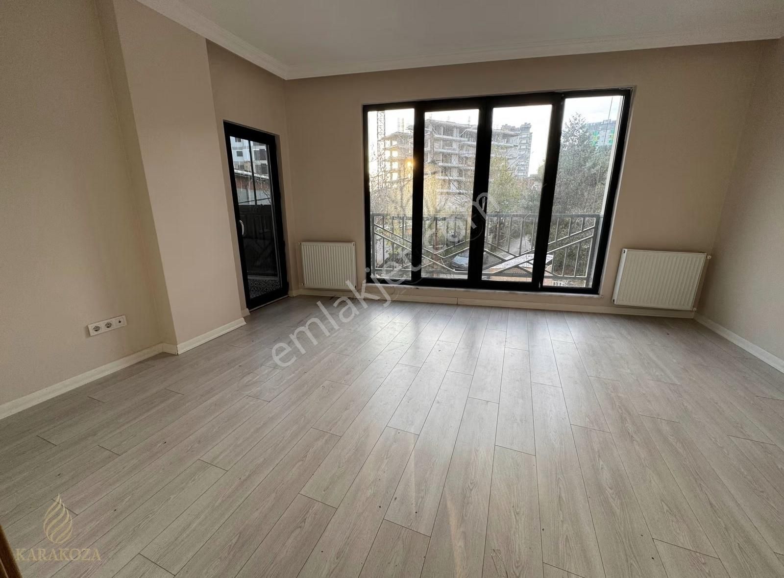 Çekmeköy Sultançiftliği Mahallesinde Kiralık 2+1 Daire