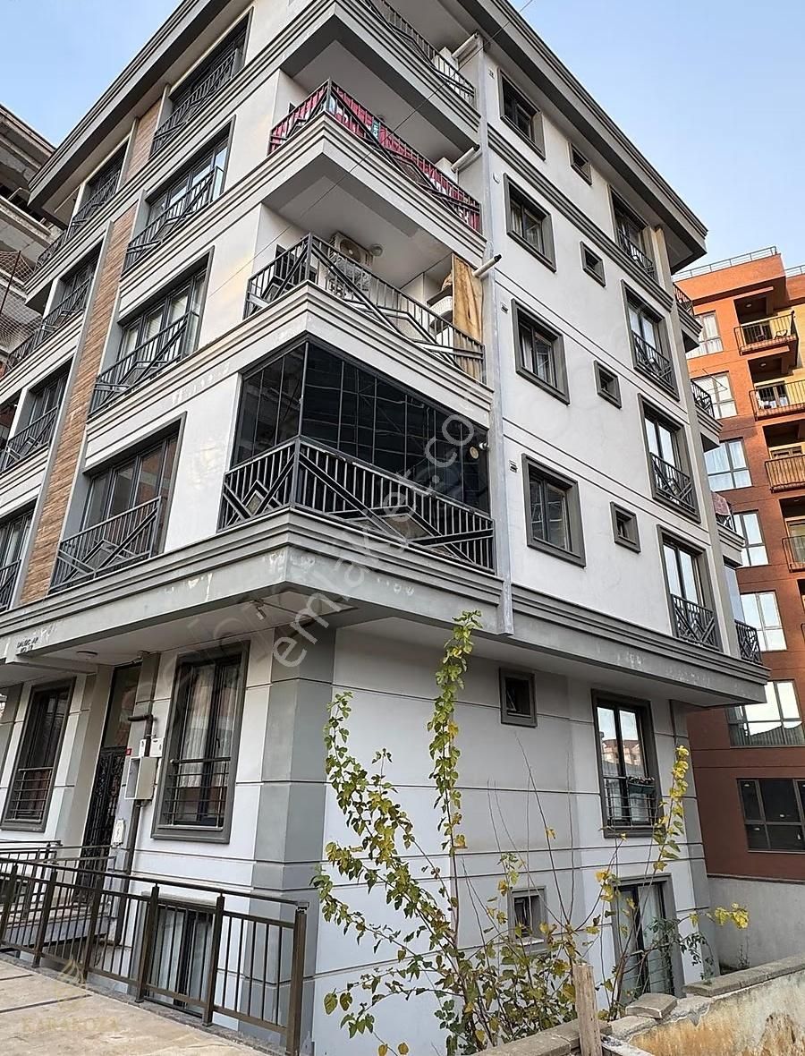 Çekmeköy Sultançiftliği Mahallesinde Kiralık 2+1 Daire - Görsel 10