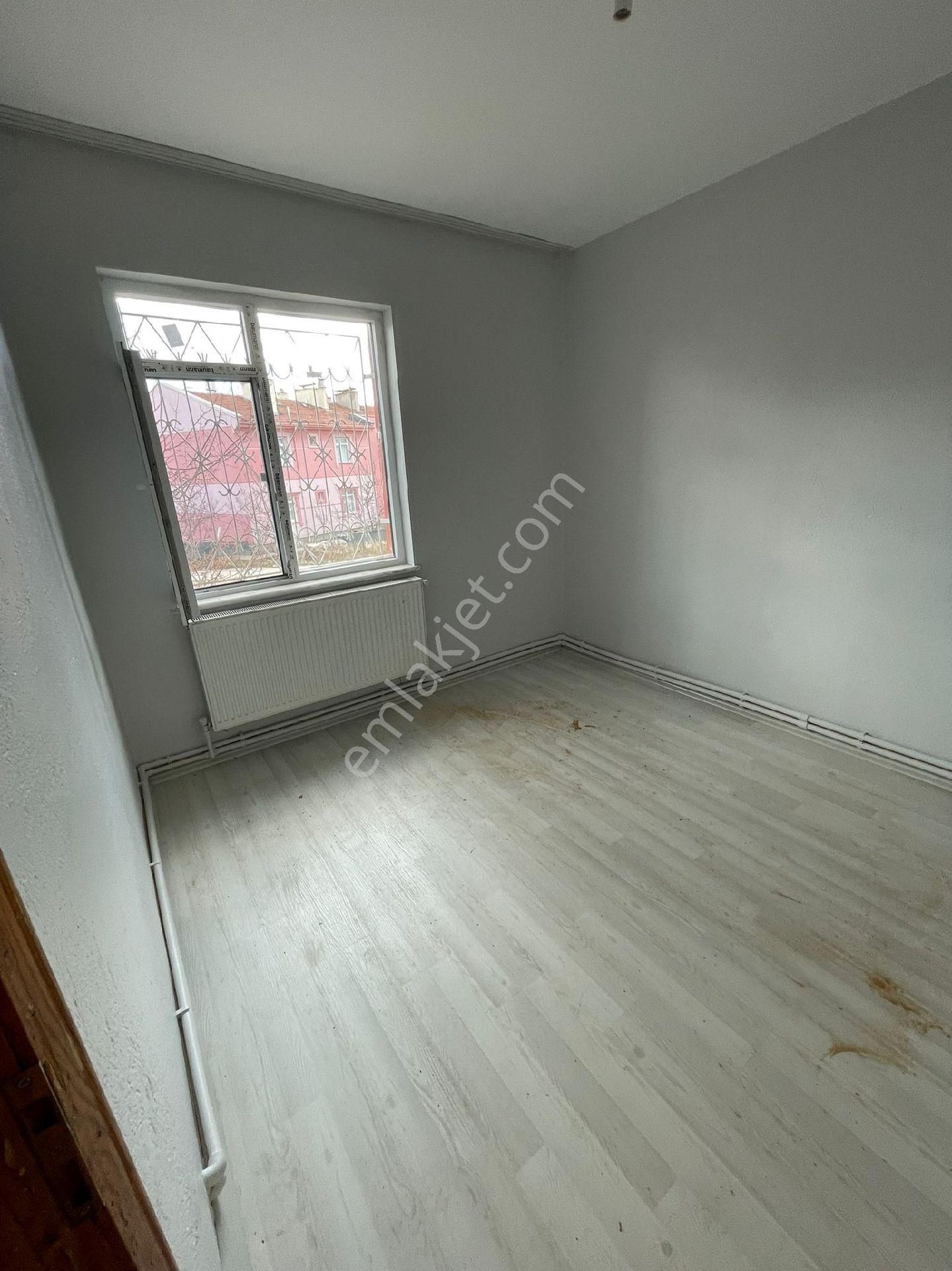 Sancak Mahallesinde Kiralık 3+1 Yüksek Zemin Daire - Görsel 15