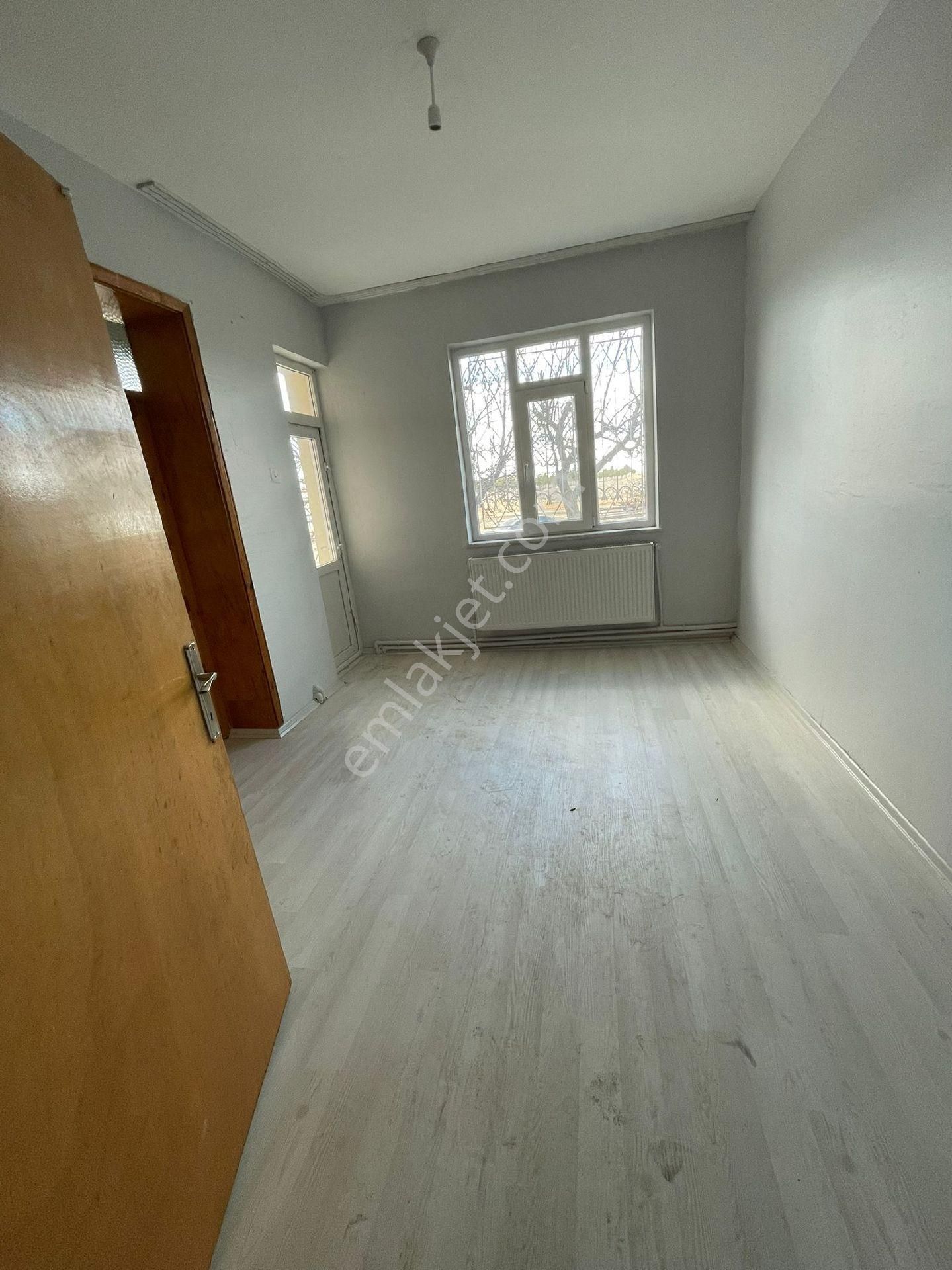 Sancak Mahallesinde Kiralık 3+1 Yüksek Zemin Daire - Görsel 3