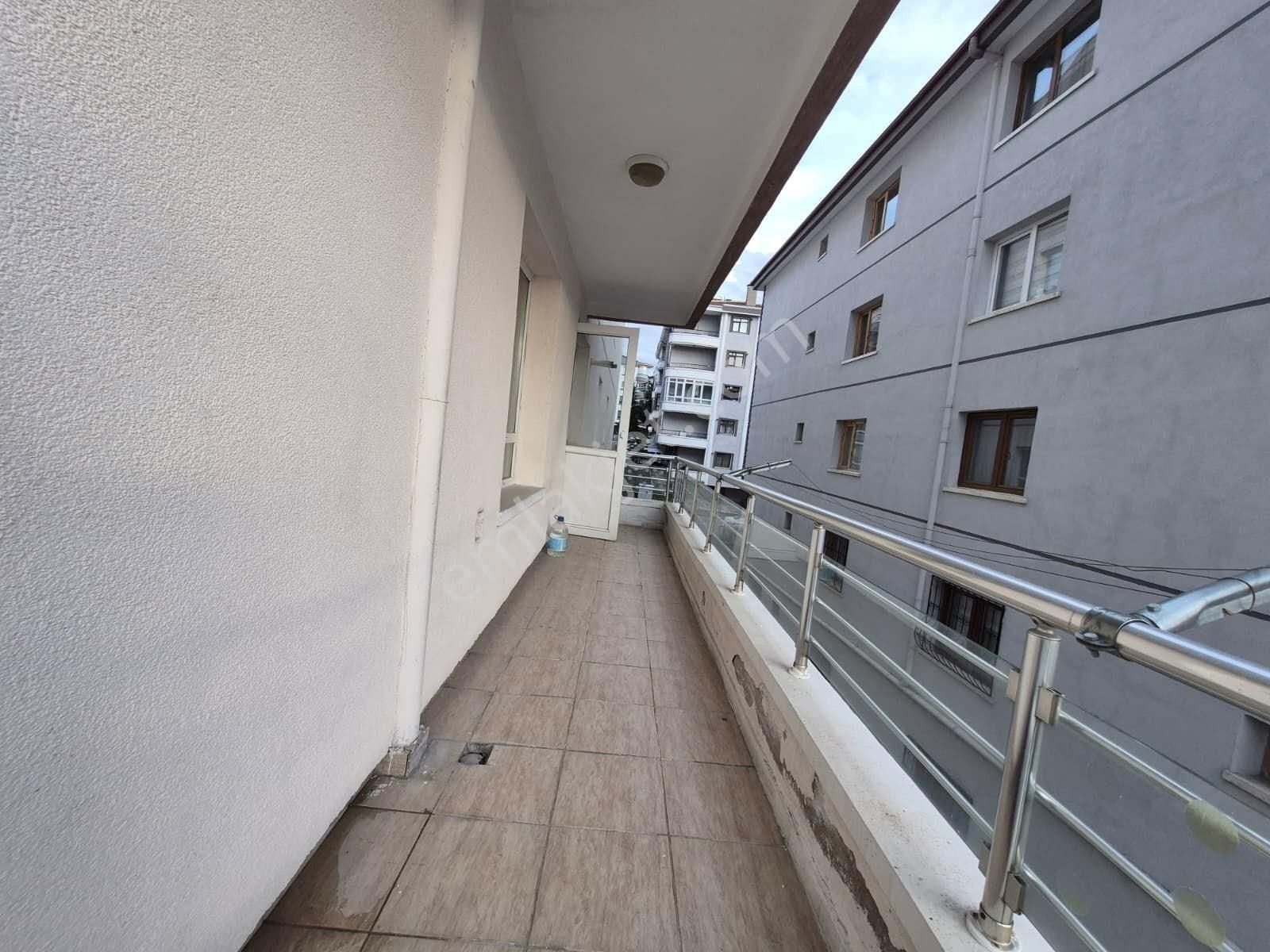 Atapark'ta Kiralık 3+1 Bağımsız Asansörlü - Görsel 3