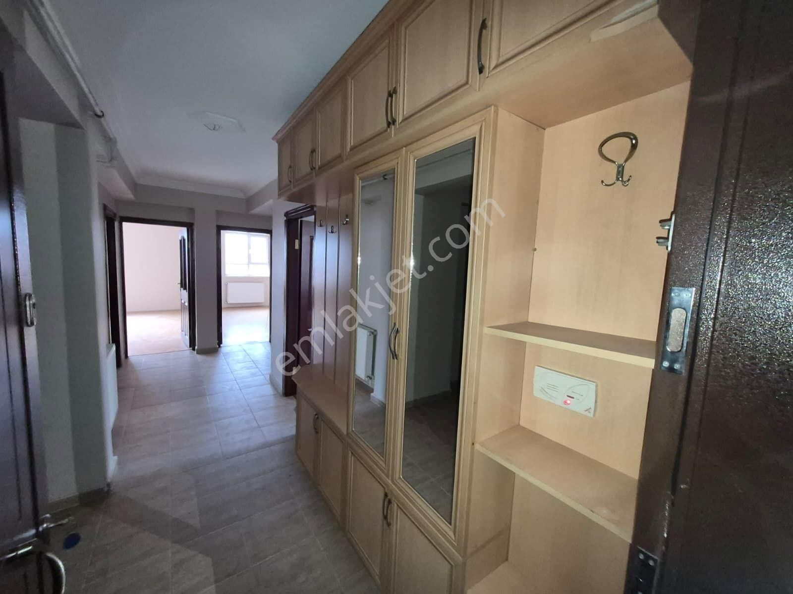 Atapark'ta Kiralık 3+1 Bağımsız Asansörlü - Görsel 10