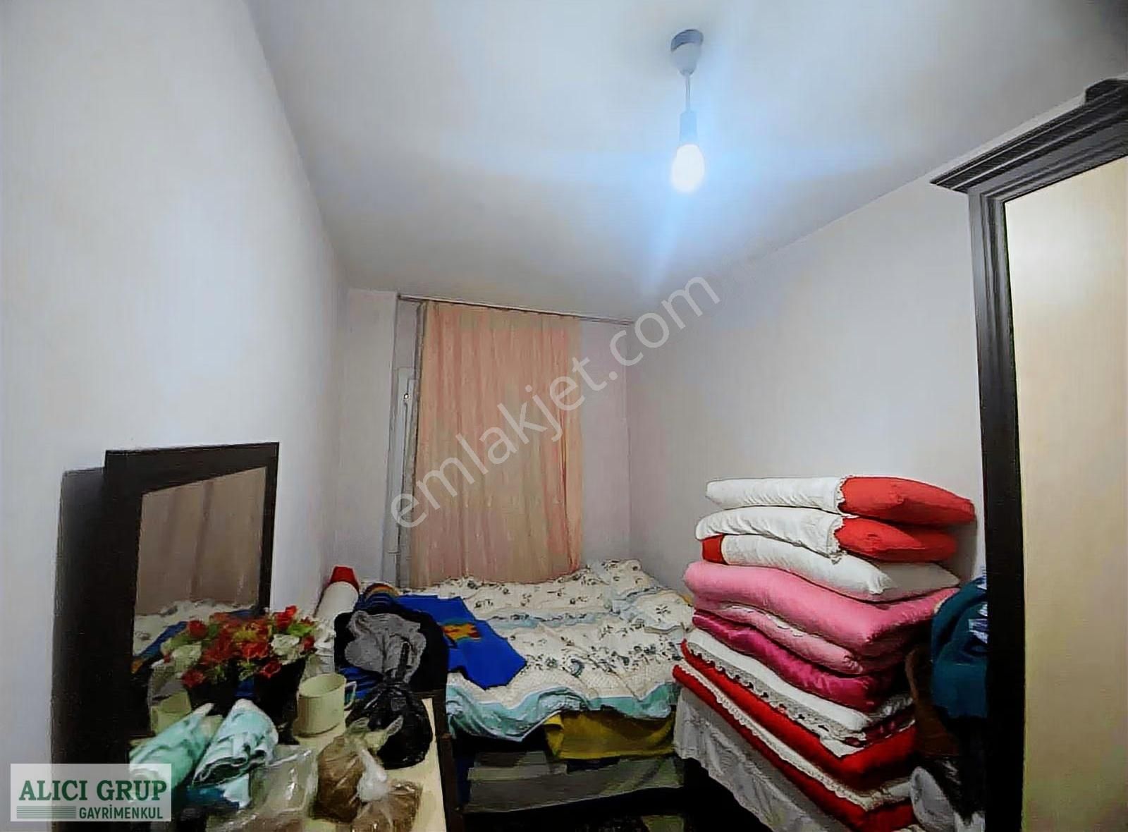 Yüreğır Karşıyakada Cazip Müstakil Ev - Görsel 9