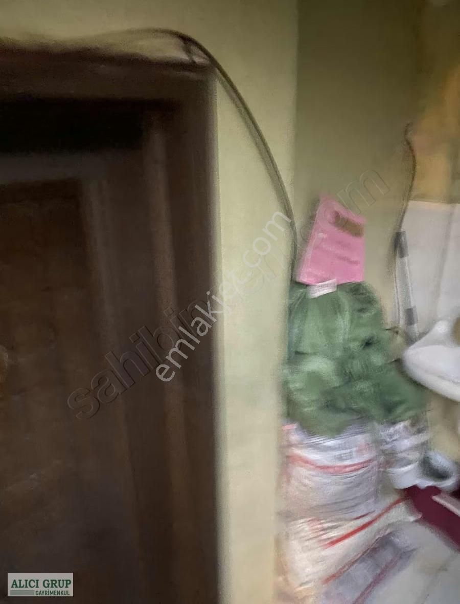 Yüreğır Karşıyakada Cazip Müstakil Ev - Görsel 6