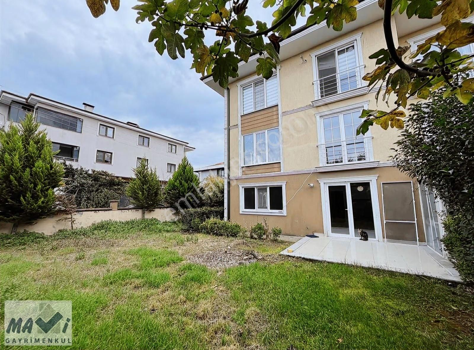 Mavi'den Avm Karşısı 4+1 Bahçe Kullanımlı Dubleks Daire - Görsel 3