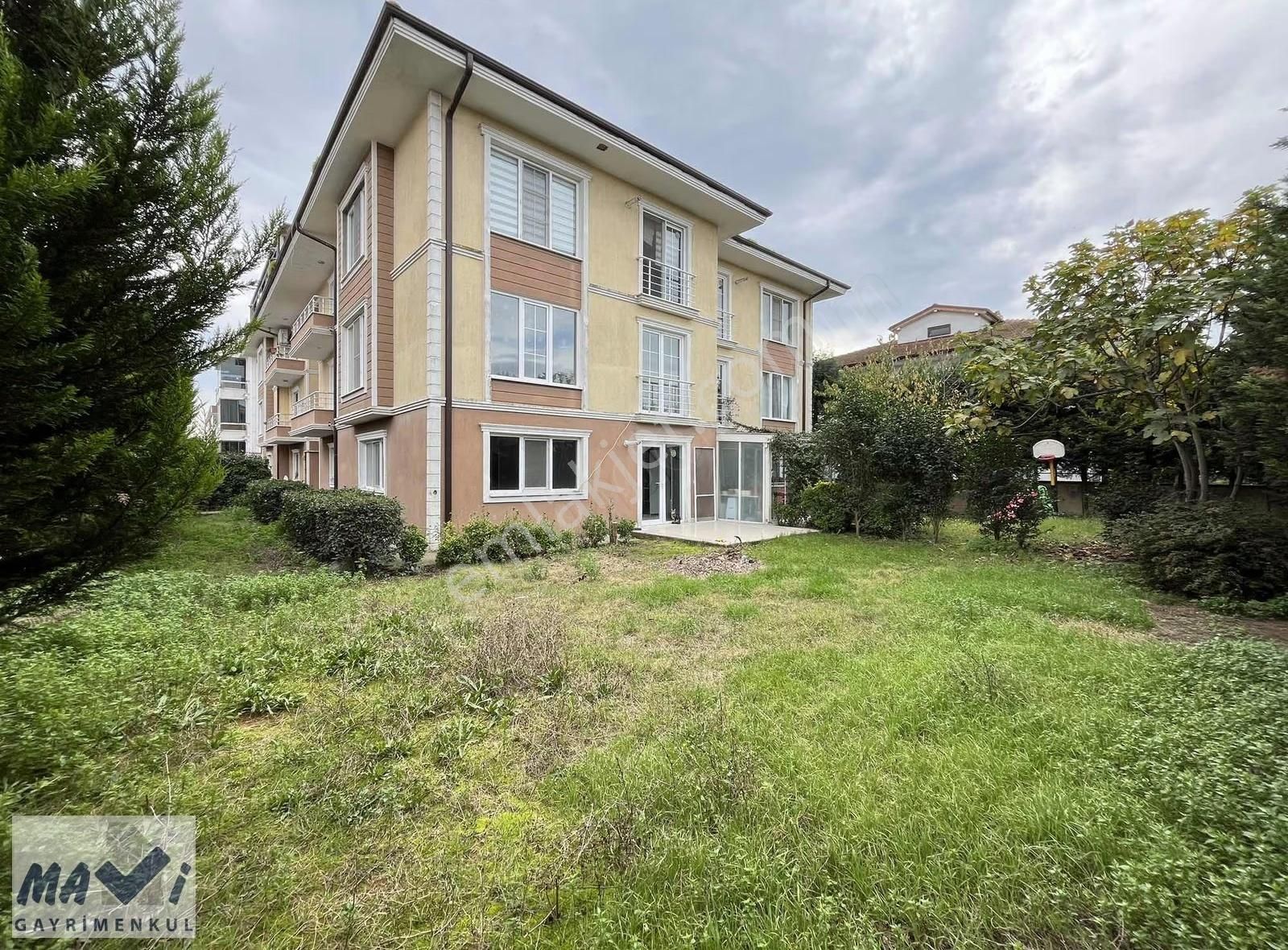 Mavi'den Avm Karşısı 4+1 Bahçe Kullanımlı Dubleks Daire