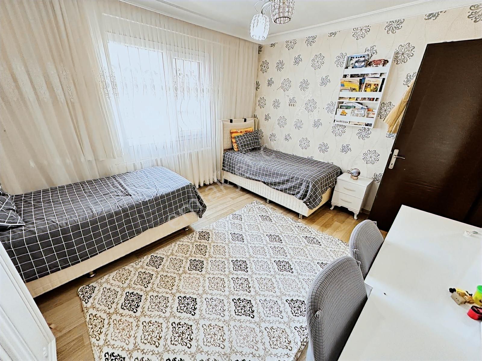 Buca Seyfi Demirsoy Hastane Yakını 3+1 140 M2 Satılık Daire - Görsel 26