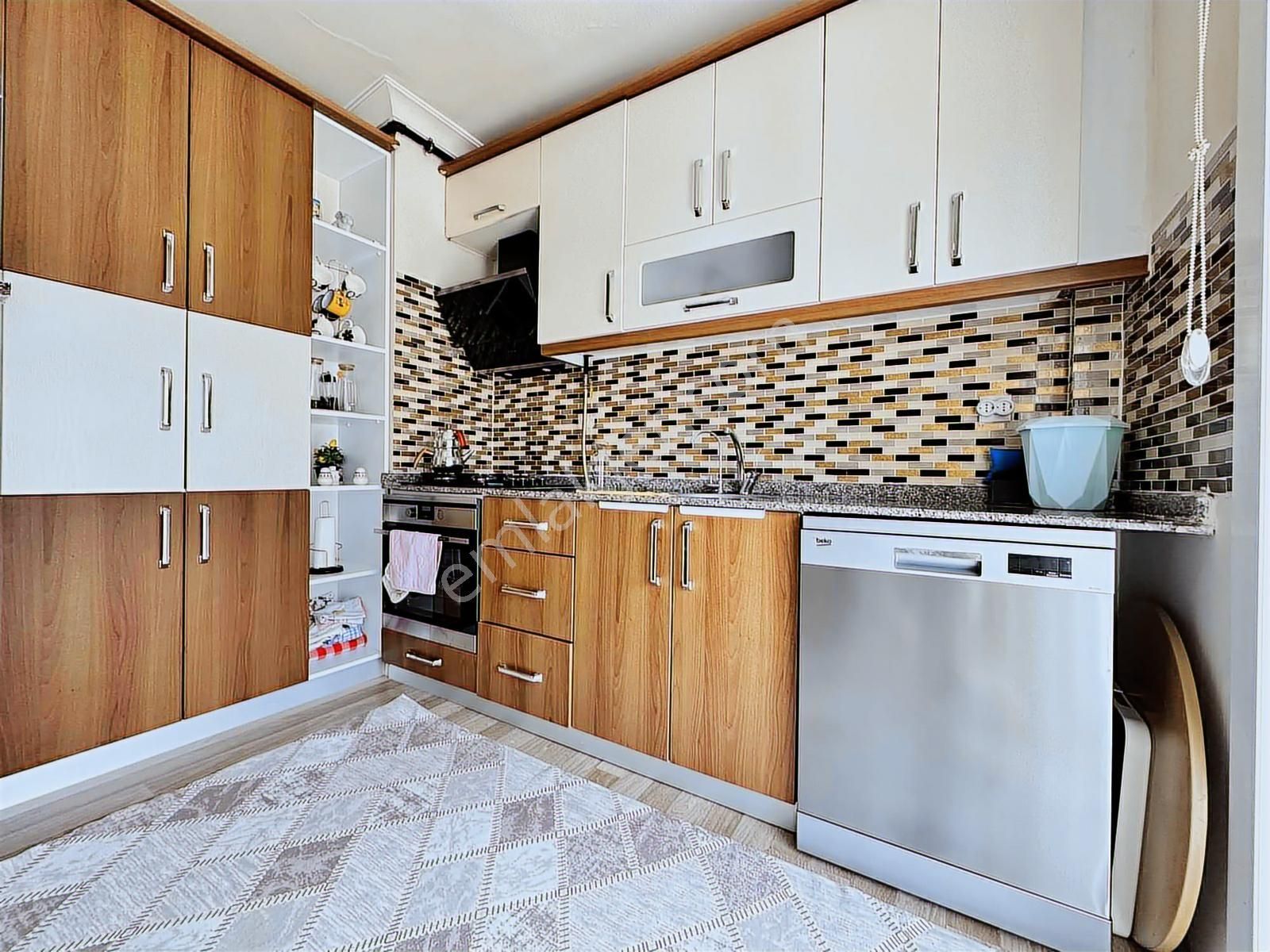 Buca Seyfi Demirsoy Hastane Yakını 3+1 140 M2 Satılık Daire - Görsel 27