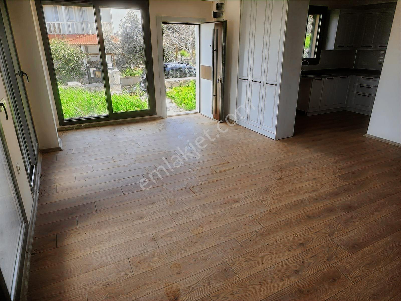 Mordoğan Emlaktan Saipaltında Sıfır Kiralık Yazlık - Görsel 19