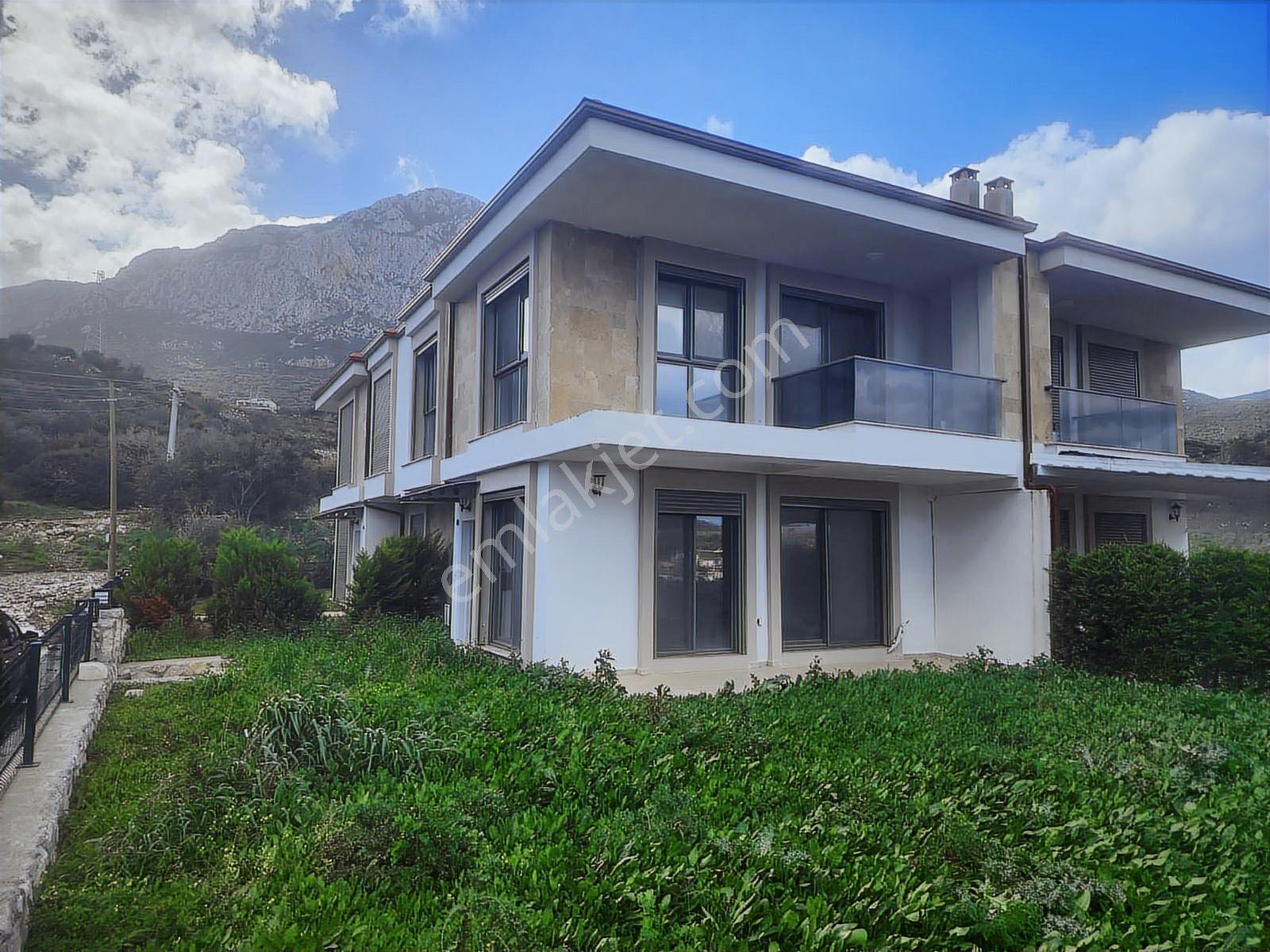 Mordoğan Emlaktan Saipaltında Sıfır Kiralık Yazlık - Görsel 3