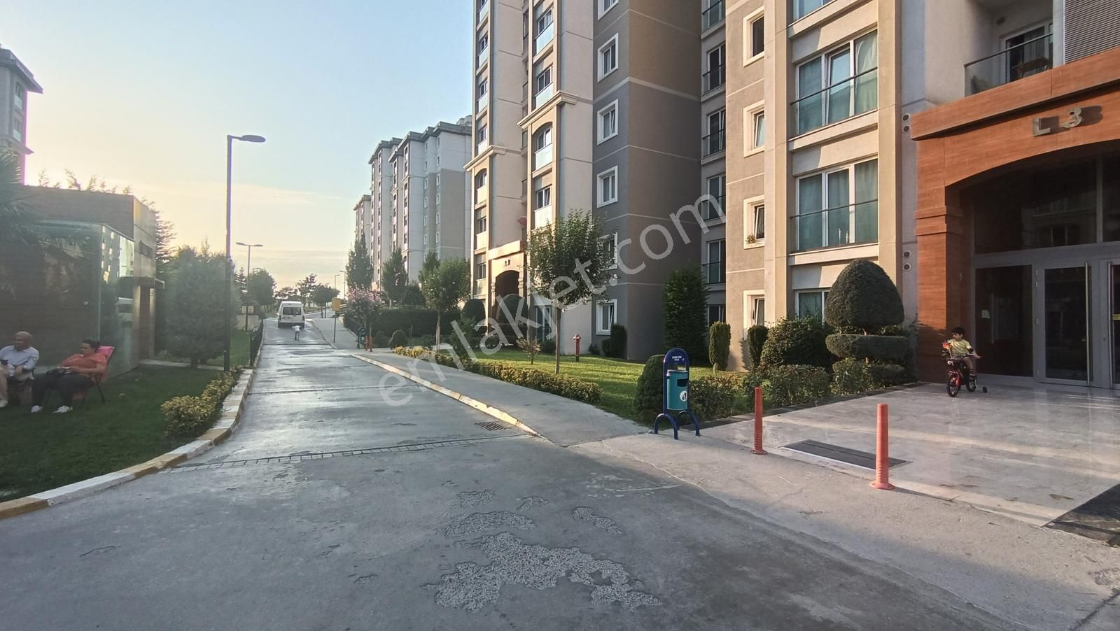 Vaditepe 4. Bölge A Kapısı Gölet Cephe Temiz Eşyalı 2+1 Daire - Görsel 3