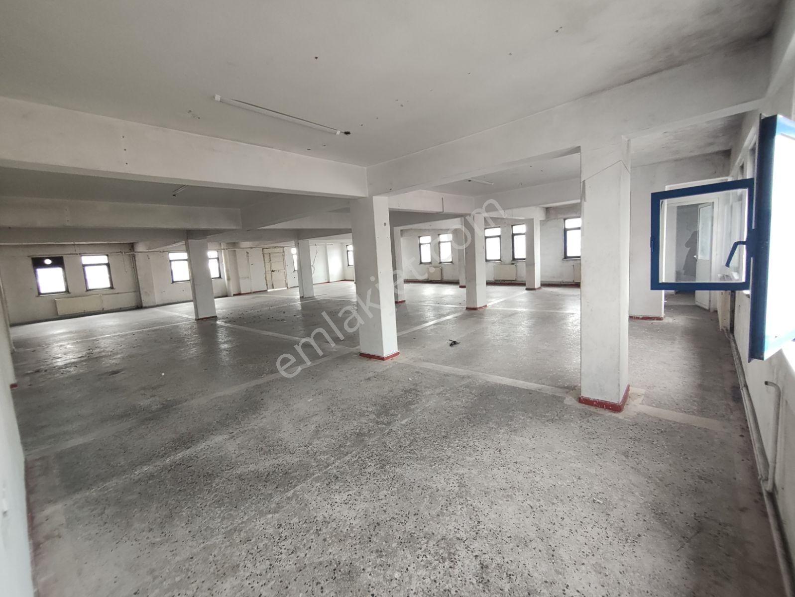 Enes Malik Toraman'dan Kiralık 475 M2 Atölyeye Uygun İşyeri - Görsel 32