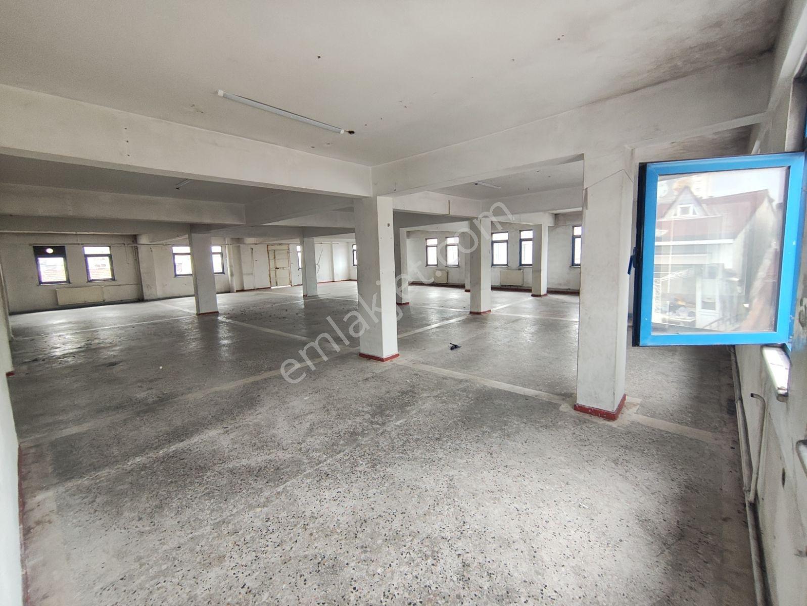 Enes Malik Toraman'dan Kiralık 475 M2 Atölyeye Uygun İşyeri - Görsel 17