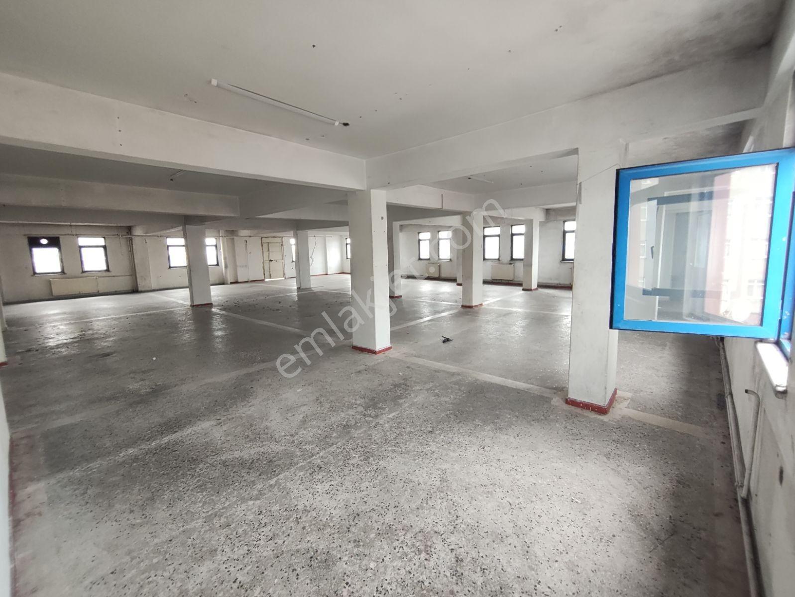 Enes Malik Toraman'dan Kiralık 475 M2 Atölyeye Uygun İşyeri - Görsel 4