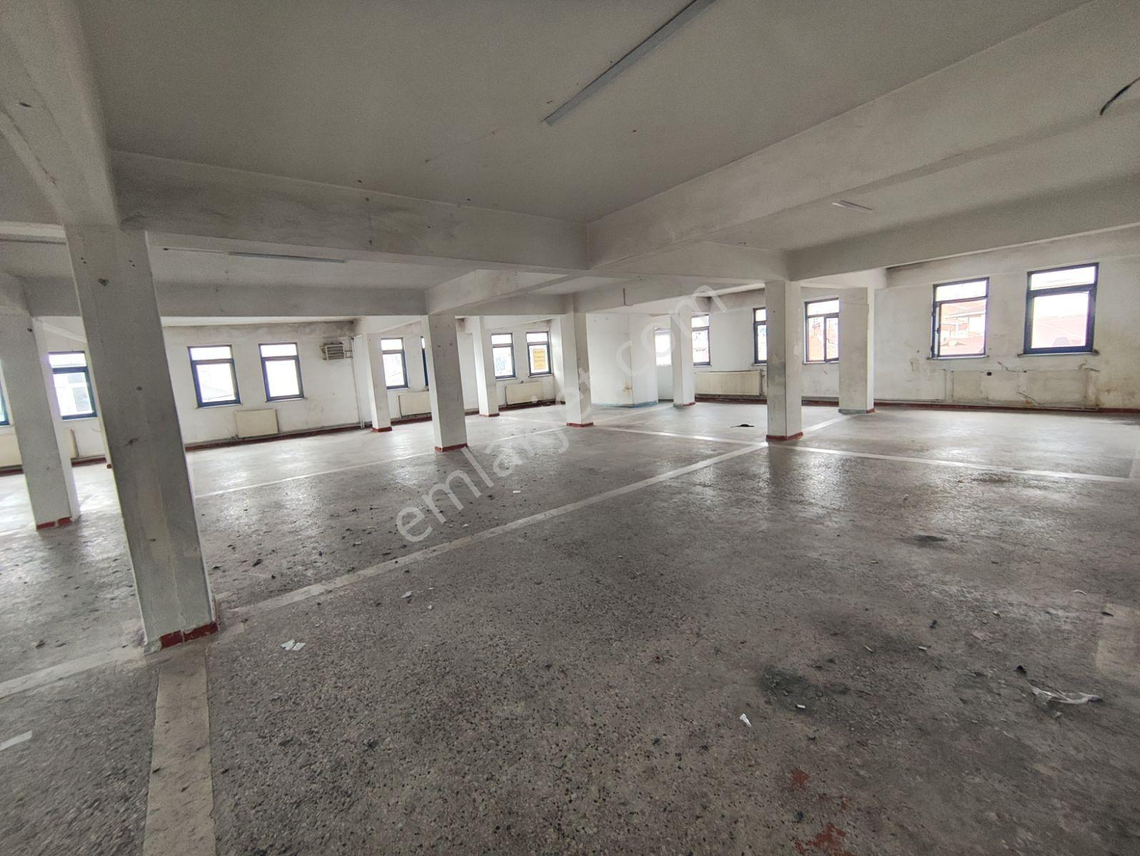 Enes Malik Toraman'dan Kiralık 475 M2 Atölyeye Uygun İşyeri - Görsel 15