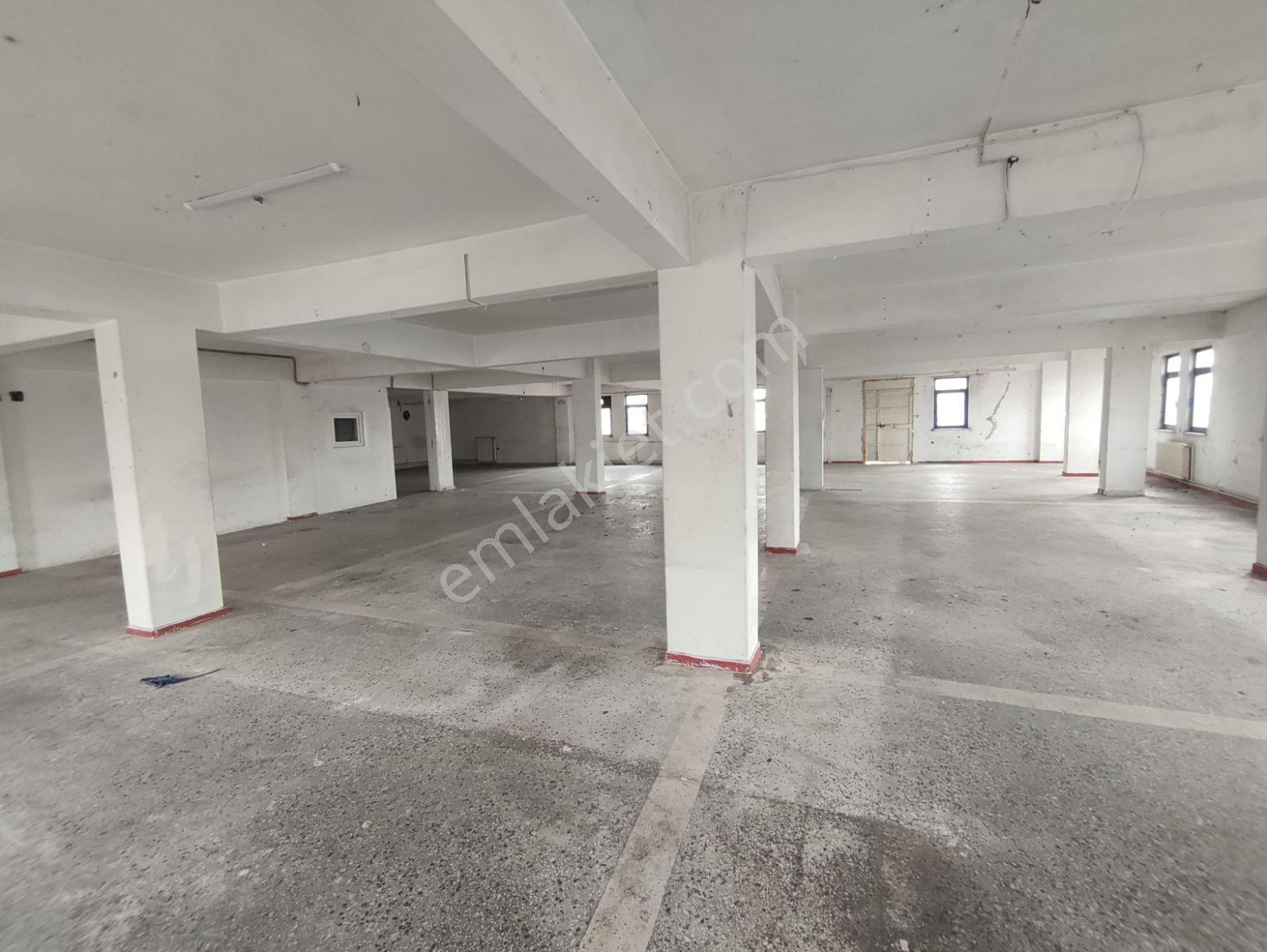 Enes Malik Toraman'dan Kiralık 475 M2 Atölyeye Uygun İşyeri - Görsel 19