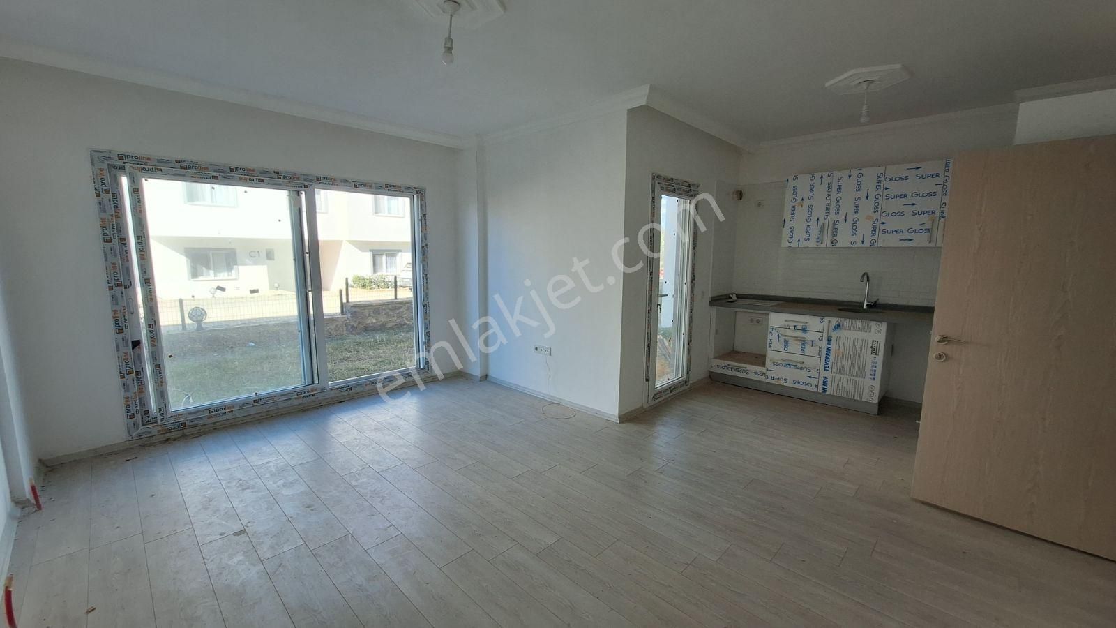 Mumcular Gölbaşı'nda Yeni Yapı, Bahçeli, Modern, Keyifli 2+1