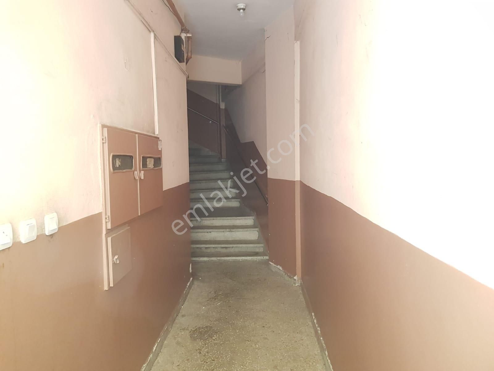 Altıparmak Ta Hem Oturmalık Hem Yatırımlık - Görsel 11