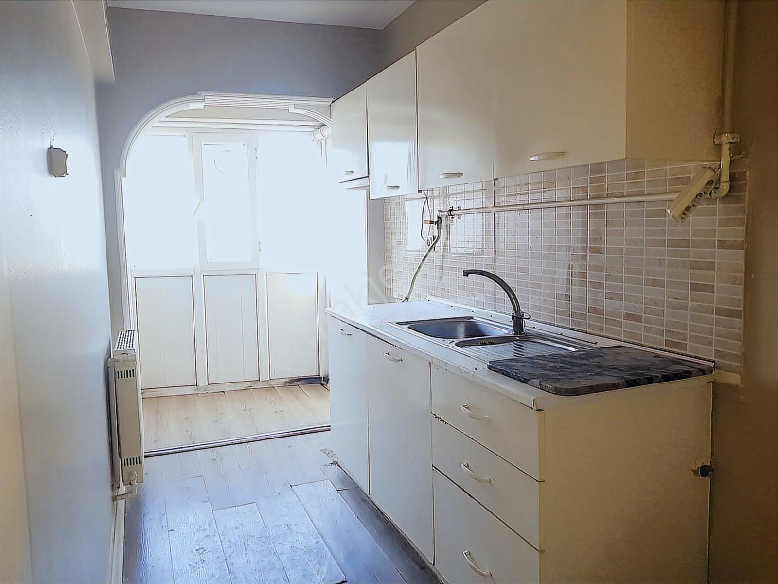 Altıparmak Ta Hem Oturmalık Hem Yatırımlık - Görsel 10