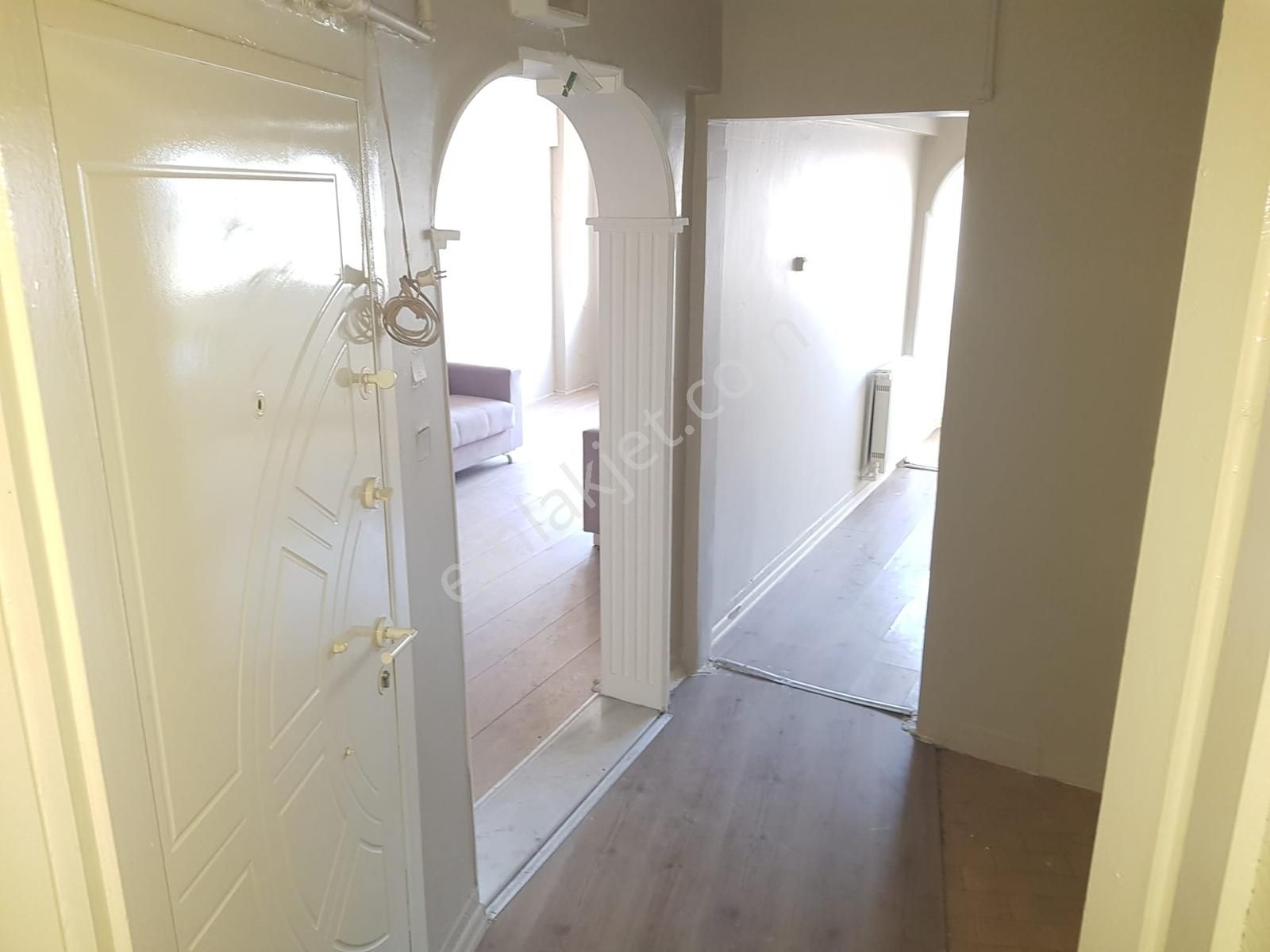 Altıparmak Ta Hem Oturmalık Hem Yatırımlık - Görsel 18