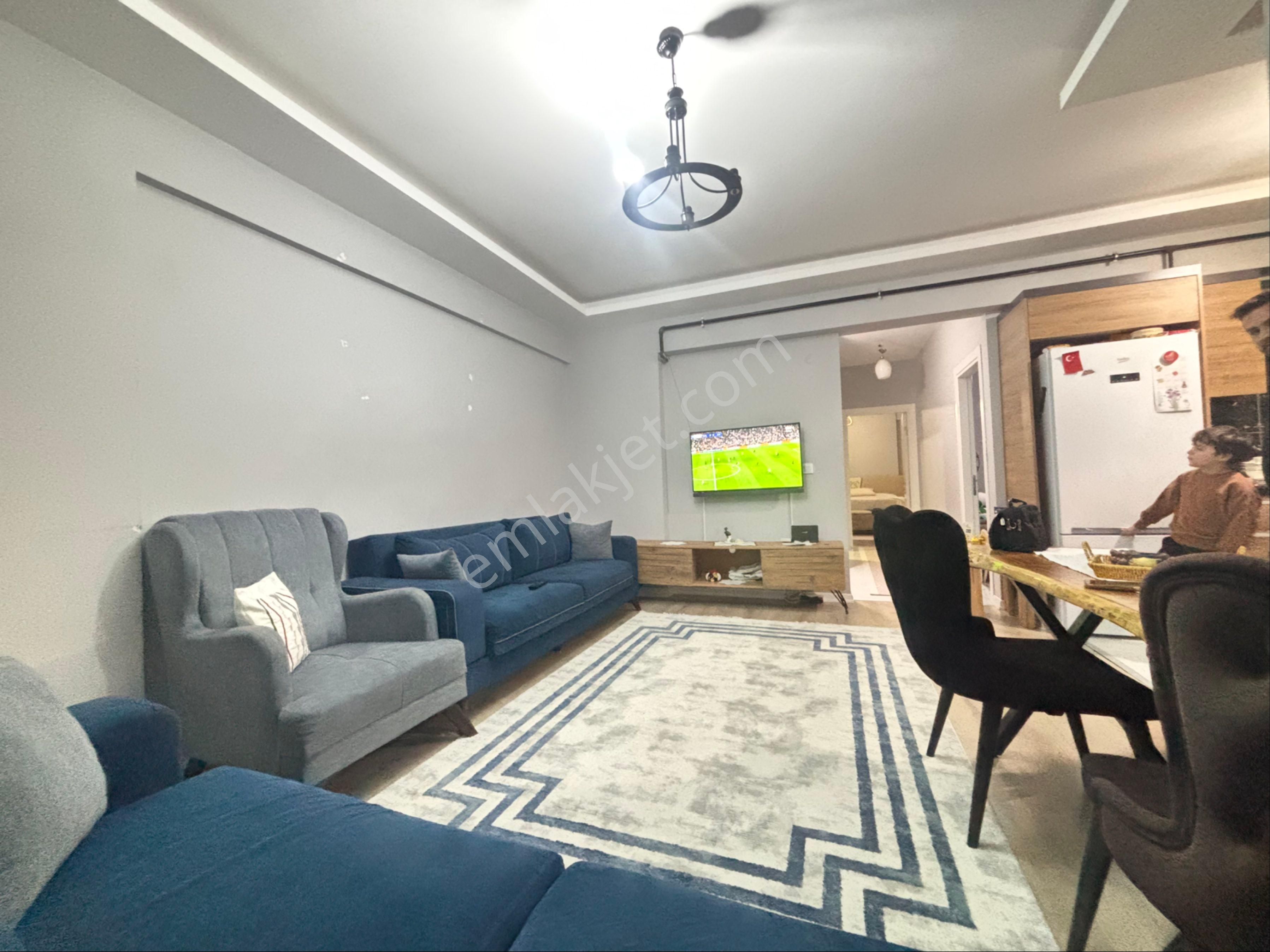 Site İçinde Havuzlu Otoparlı Yerden Isıtmalı 2+1 Arakat - Görsel 3