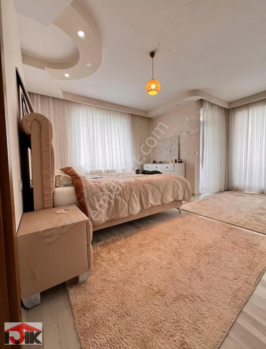 Beylikdüzün Yeşilyurt Cad. Emniyet Müddürlüğü Yanında 3+1 Daire - Görsel 34