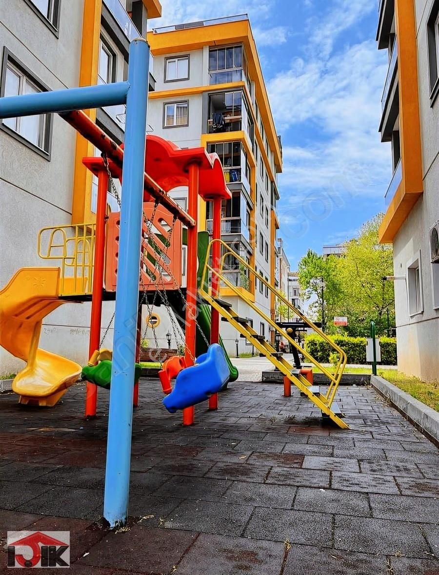 Beylikdüzün Yeşilyurt Cad. Emniyet Müddürlüğü Yanında 3+1 Daire - Görsel 30