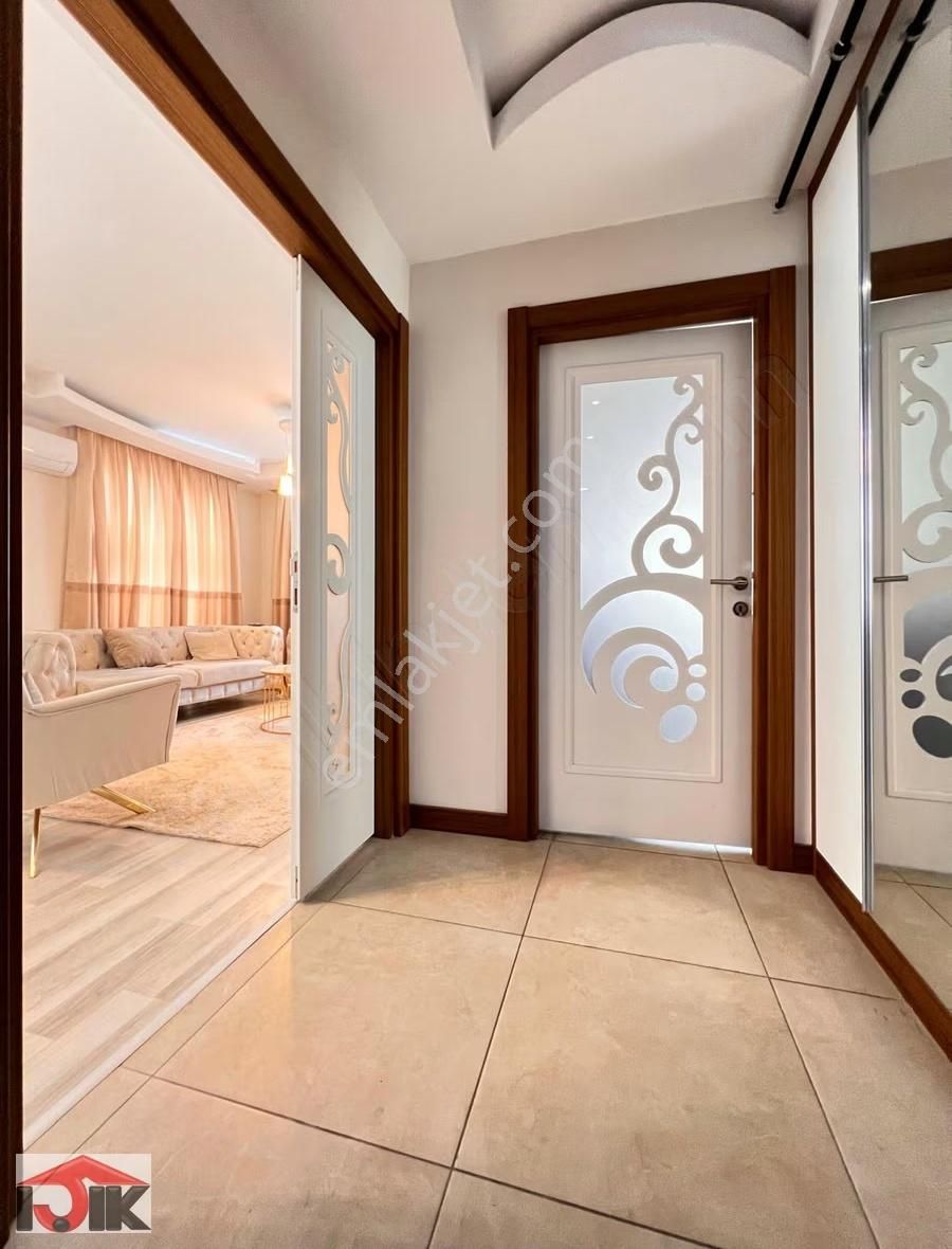 Beylikdüzün Yeşilyurt Cad. Emniyet Müddürlüğü Yanında 3+1 Daire - Görsel 23