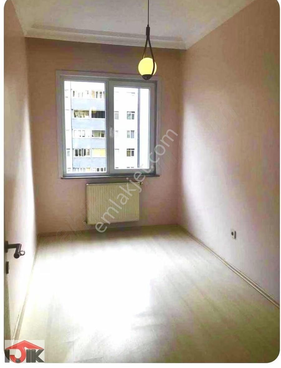 E-5 Yakın Satılık Geniş 3+1 Daire, Merkezi Lokasyon - Görsel 10