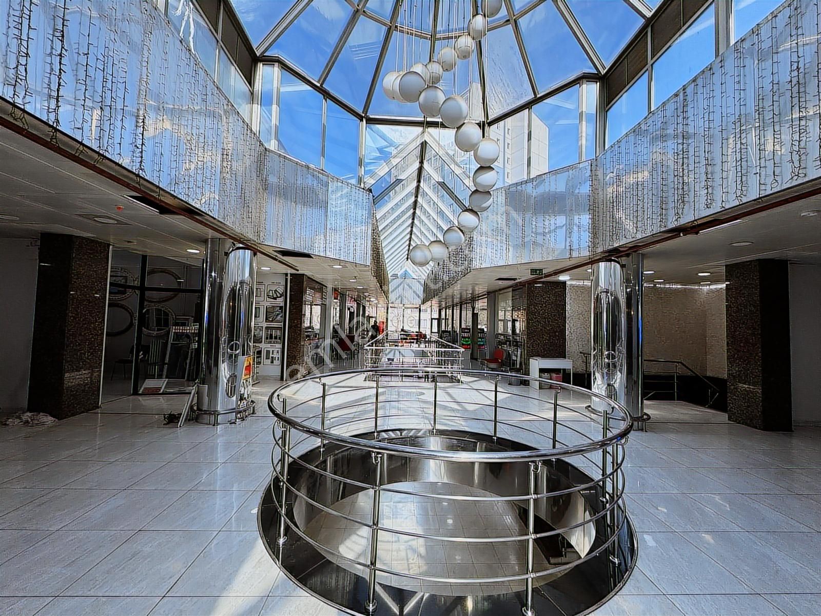 Atrium Avm Beylikdüzü Kavaklıda Satılık Kelepir Dükkan! - Görsel 19