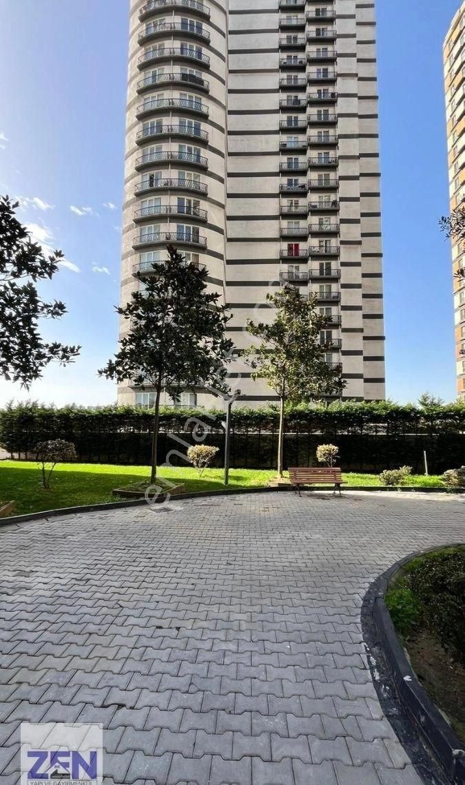 Site İçinde Full Eşyalı 1+1 Acil Kiralık Daire - Görsel 31