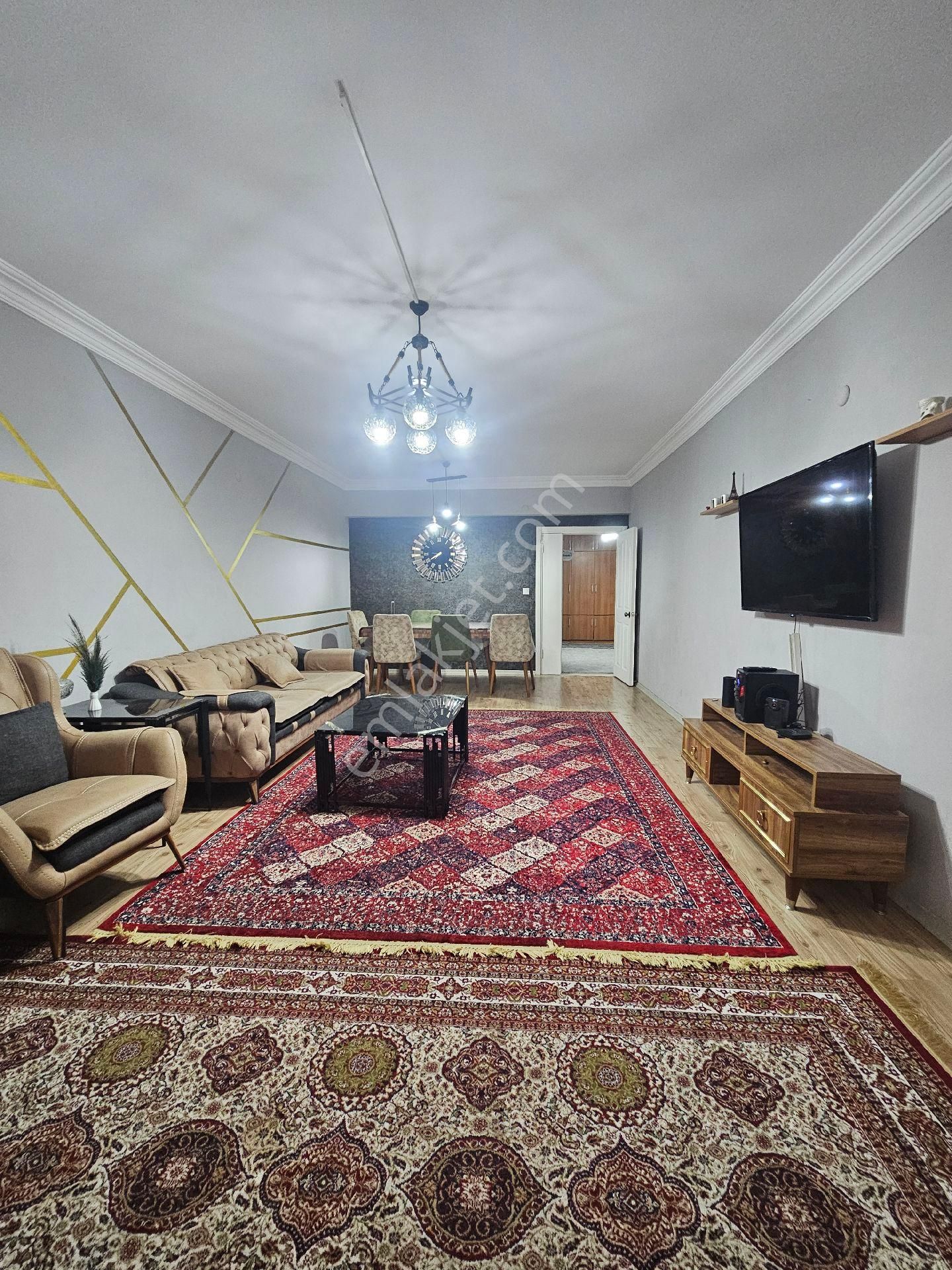 Cumhuriyet Mahallesi Satılık 3+1 Daire - Görsel 6