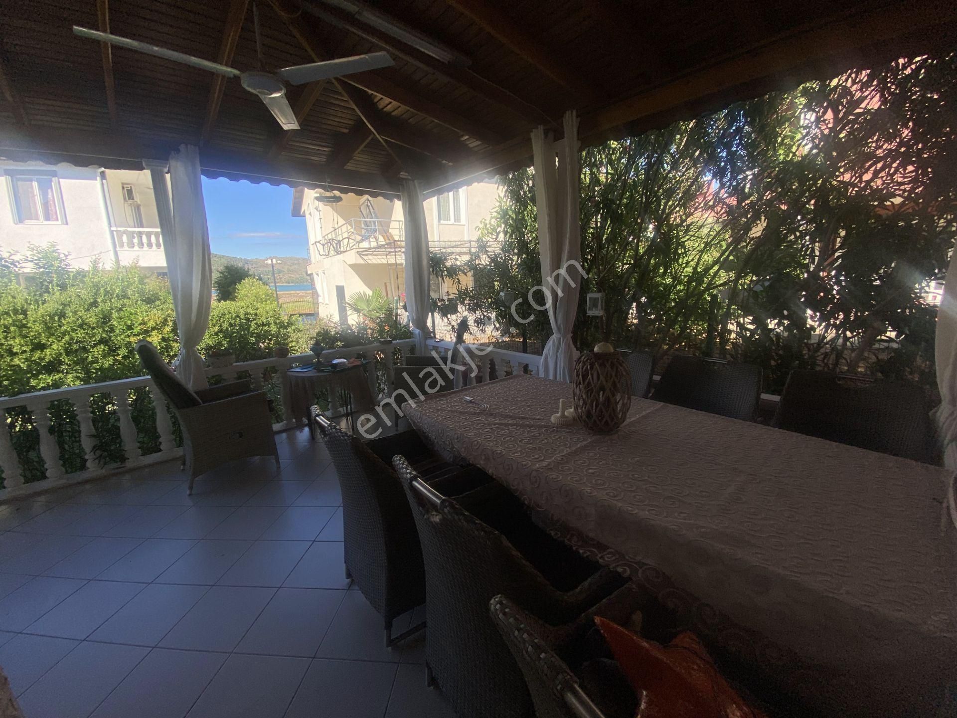 Ayvalık Sarımsaklı Da Satılık Dubleks Villa. Denize 150 Metre Mesafededir - Görsel 26