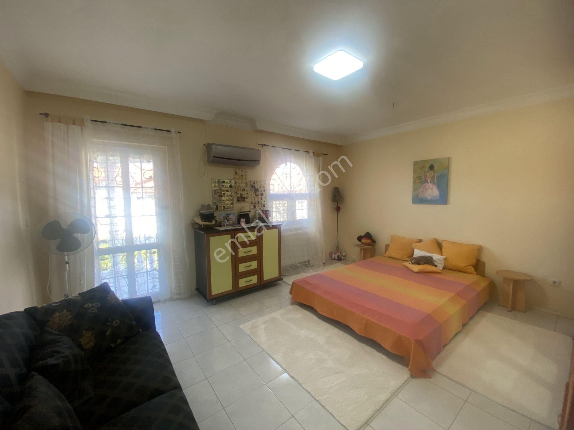 Ayvalık Sarımsaklı Da Satılık Dubleks Villa. Denize 150 Metre Mesafededir - Görsel 13