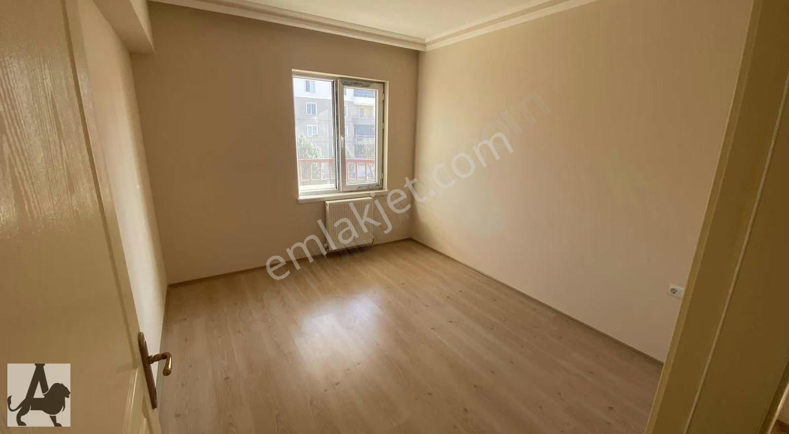 Bilge Yaren Sitesinde 3+1 Muhteşem Kiralık Daire - Görsel 10