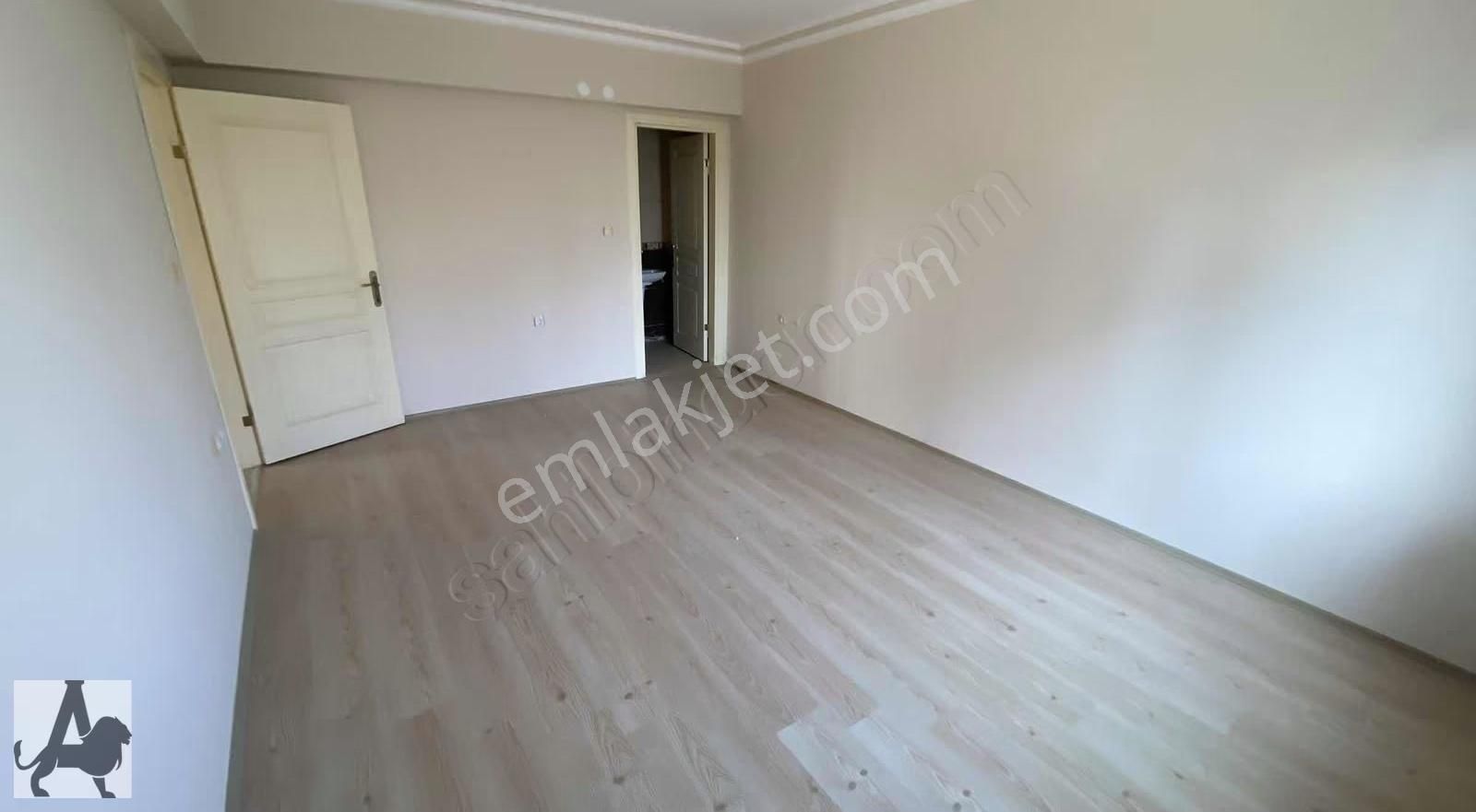 Bilge Yaren Sitesinde 3+1 Muhteşem Kiralık Daire - Görsel 15